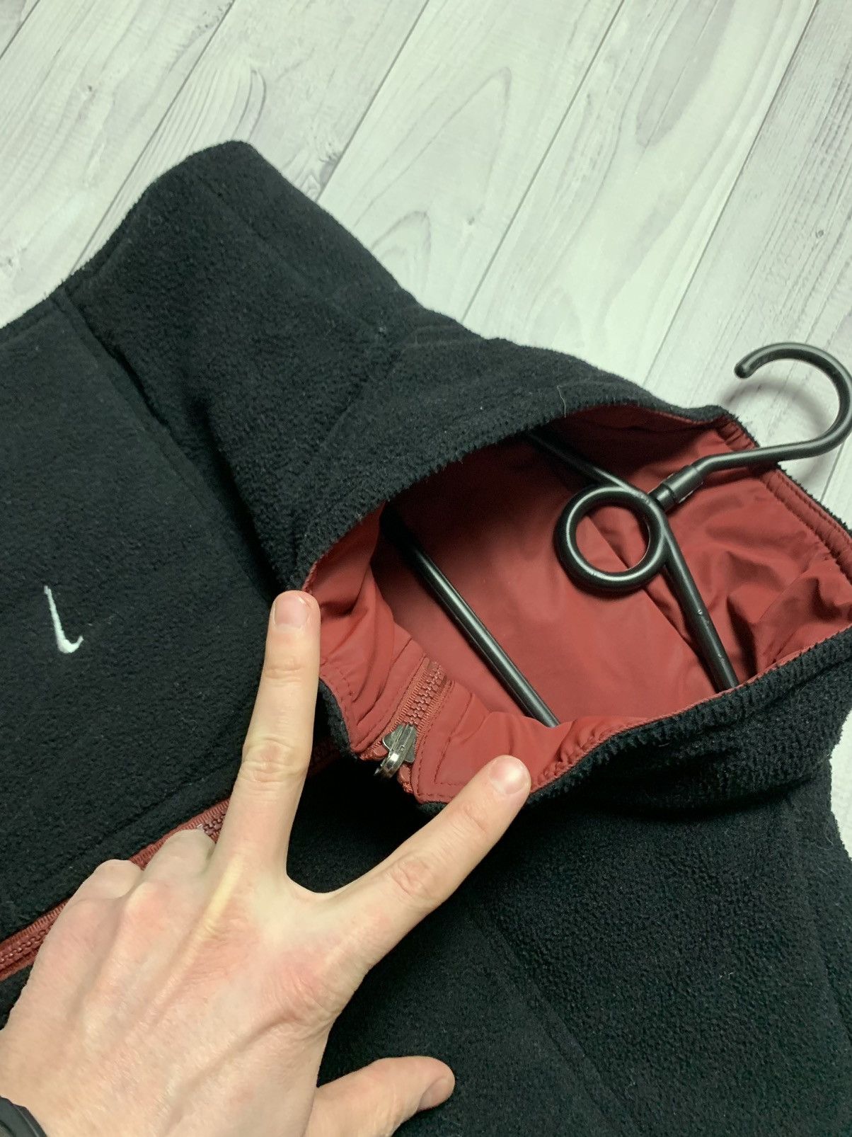 Nike × Vintage Vintage Nike Vest size M red/Black size M Size US M / EU 48-50 / 2 - 5 Thumbnail