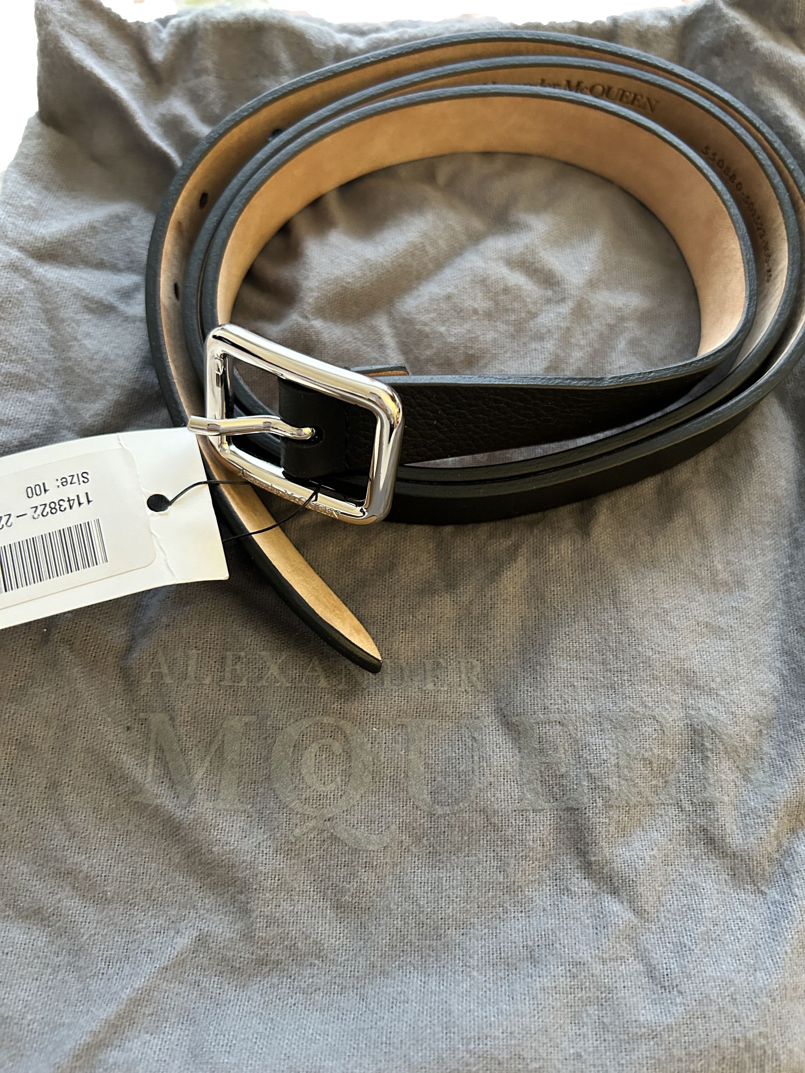 Alexander McQueen (Size 100) full grained belt black 2cm Leather Size ONE SIZE - 1 Thumbnail