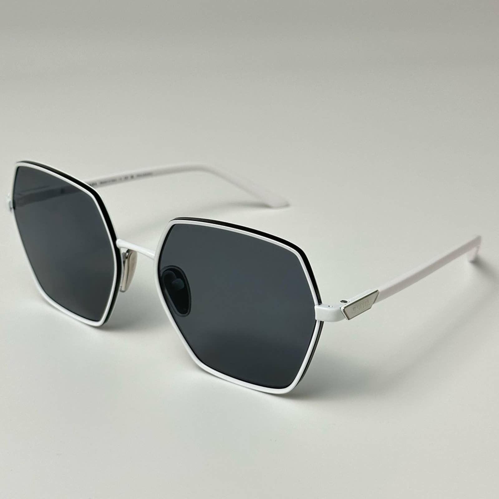 BRAND NEW PRADA PR56YS 4615Z1 Polarized White Dark Grey