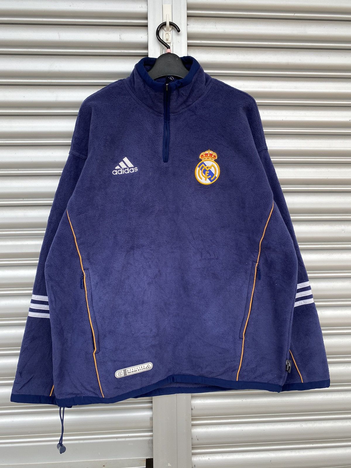 Adidas Adidas x real madrid fleece half zipper Size US L / EU 52-54 / 3 - 1 Thumbnail