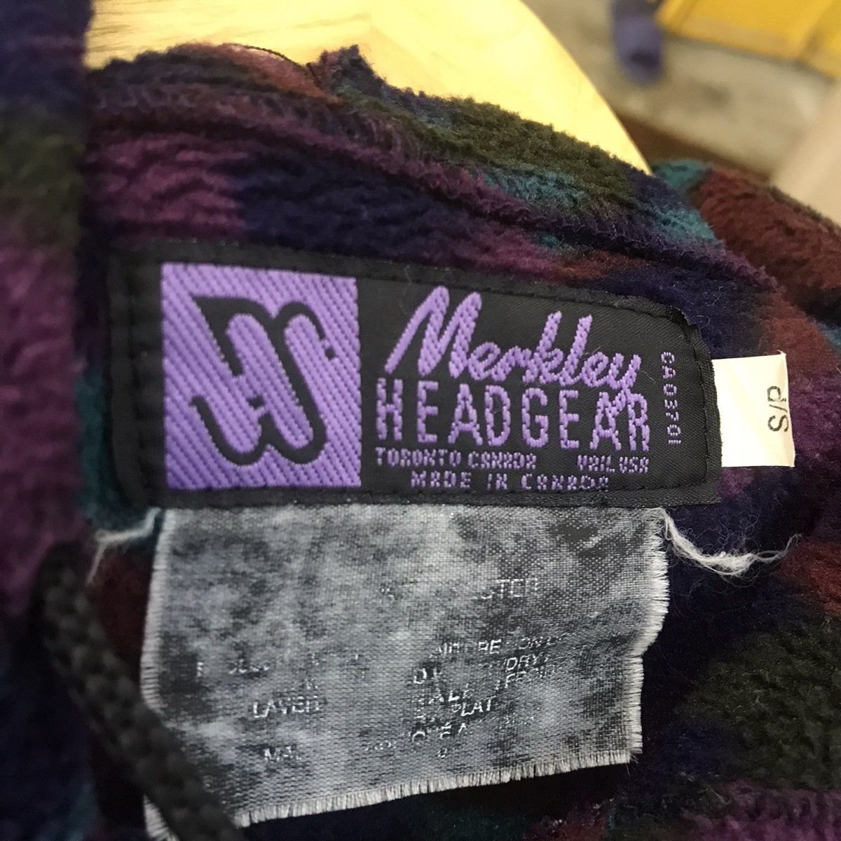 Vintage Vintage 90s Merkley Headgear Patterned Art Hoodie Pullover Size US S / EU 44-46 / 1 - 6 Thumbnail