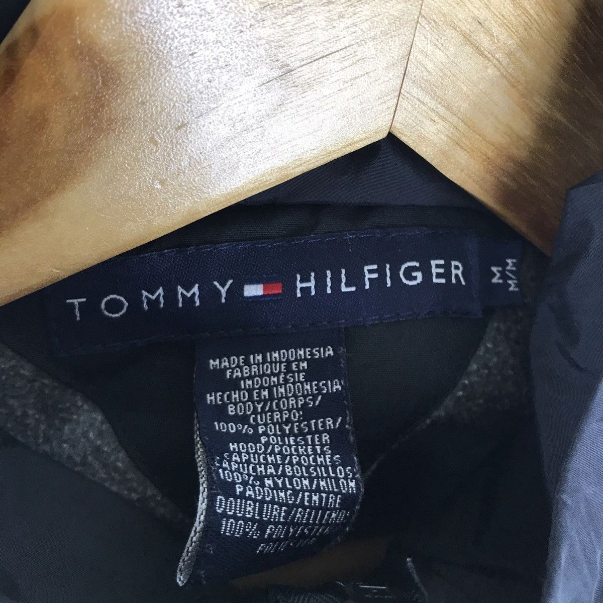Tommy Hilfiger Vintage Tommy Hilfiger Mountain Rescue Fleece Sweatshirt Size US M / EU 48-50 / 2 - 6 Thumbnail