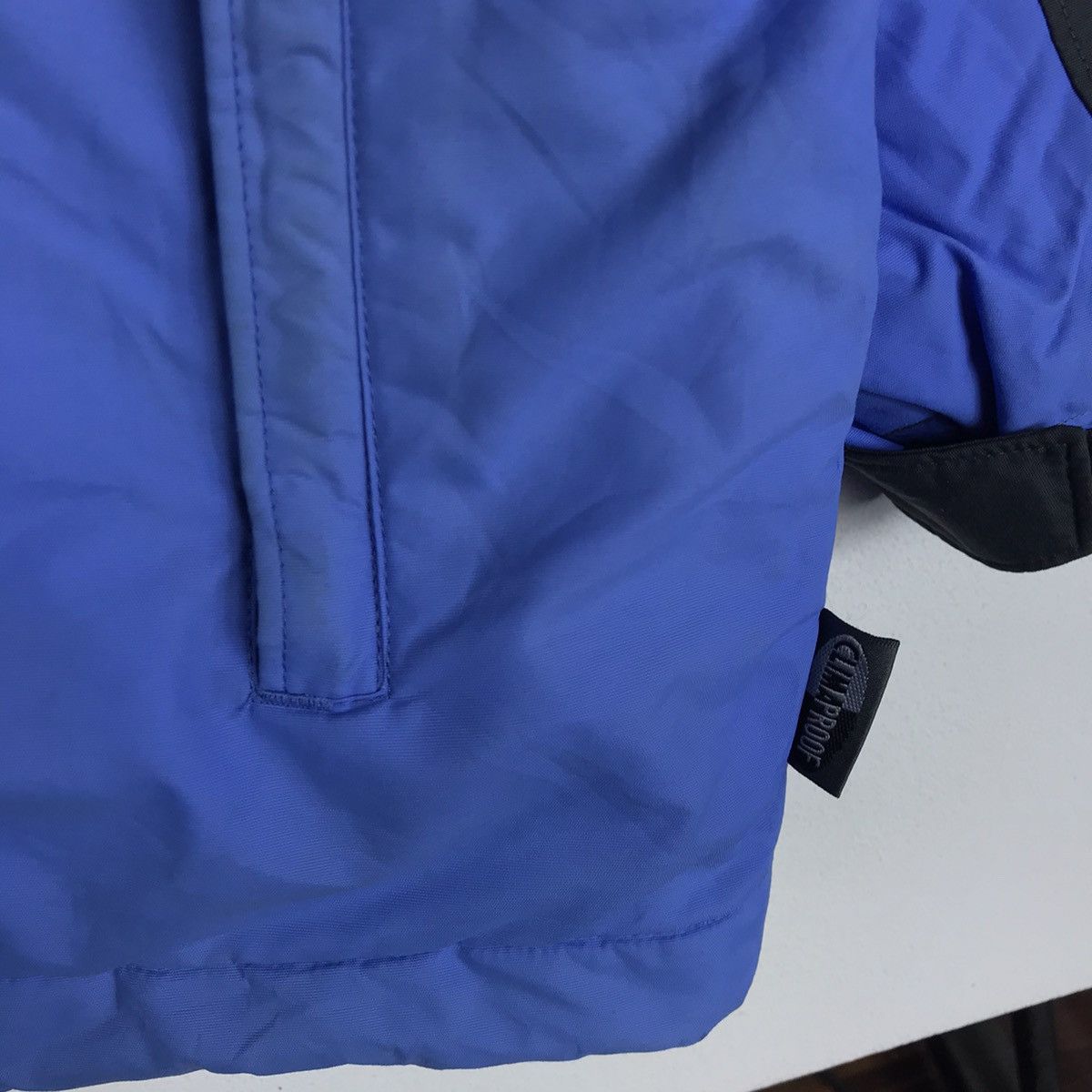 Adidas Vintage Adidas Equipment Waterproof Hoodie Zipper Jacket Size US L / EU 52-54 / 3 - 5 Thumbnail