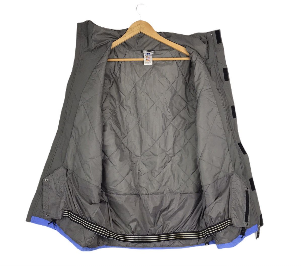 Adidas Vintage Adidas Equipment Waterproof Hoodie Zipper Jacket Size US L / EU 52-54 / 3 - 4 Thumbnail