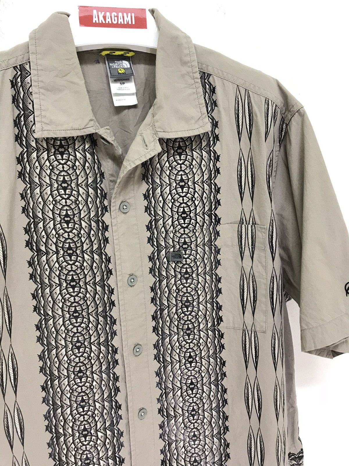 The North Face The North Face Hawaiian Shirt Panel Printed All Over Size US M / EU 48-50 / 2 - 1 Thumbnail