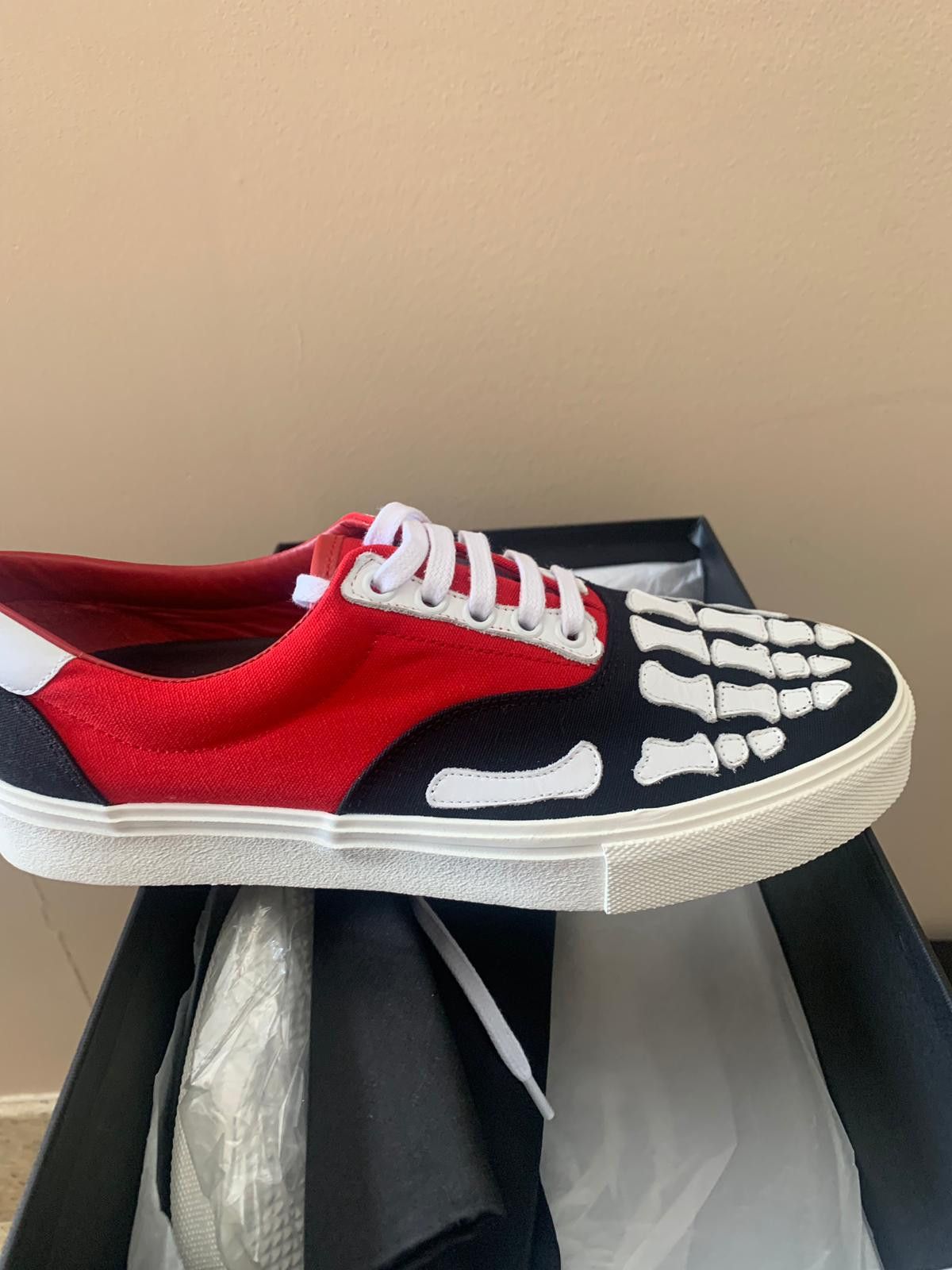 Amiri Low Top Skeleton Sneaker in Black & Red Size US 7 / EU 40 - 3 Thumbnail