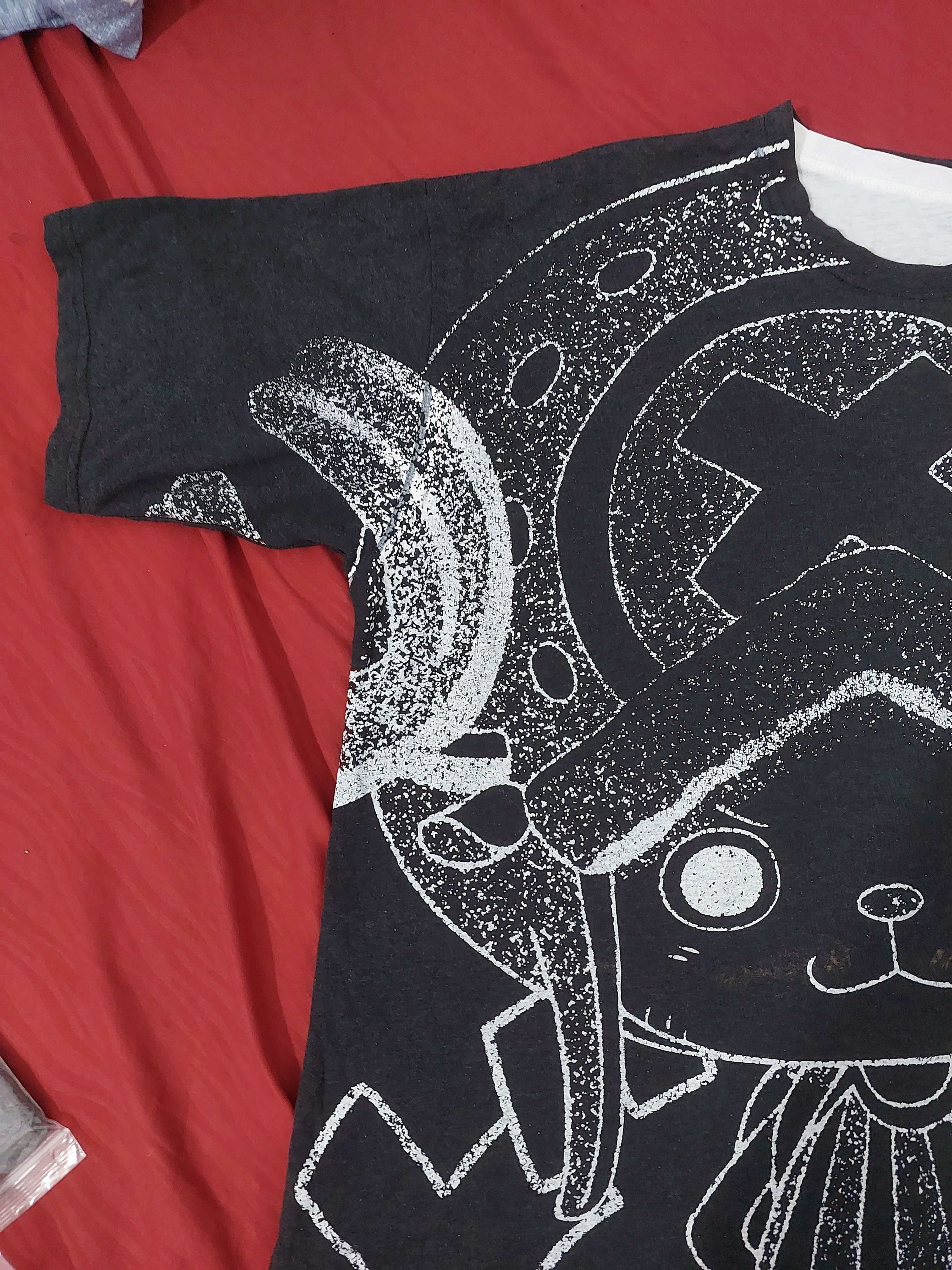 Anime RARE ONE PIECE ANIME TONY TONY CHOPPER REVERSIBLE T-SHIRT Size US L / EU 52-54 / 3 - 10 Thumbnail