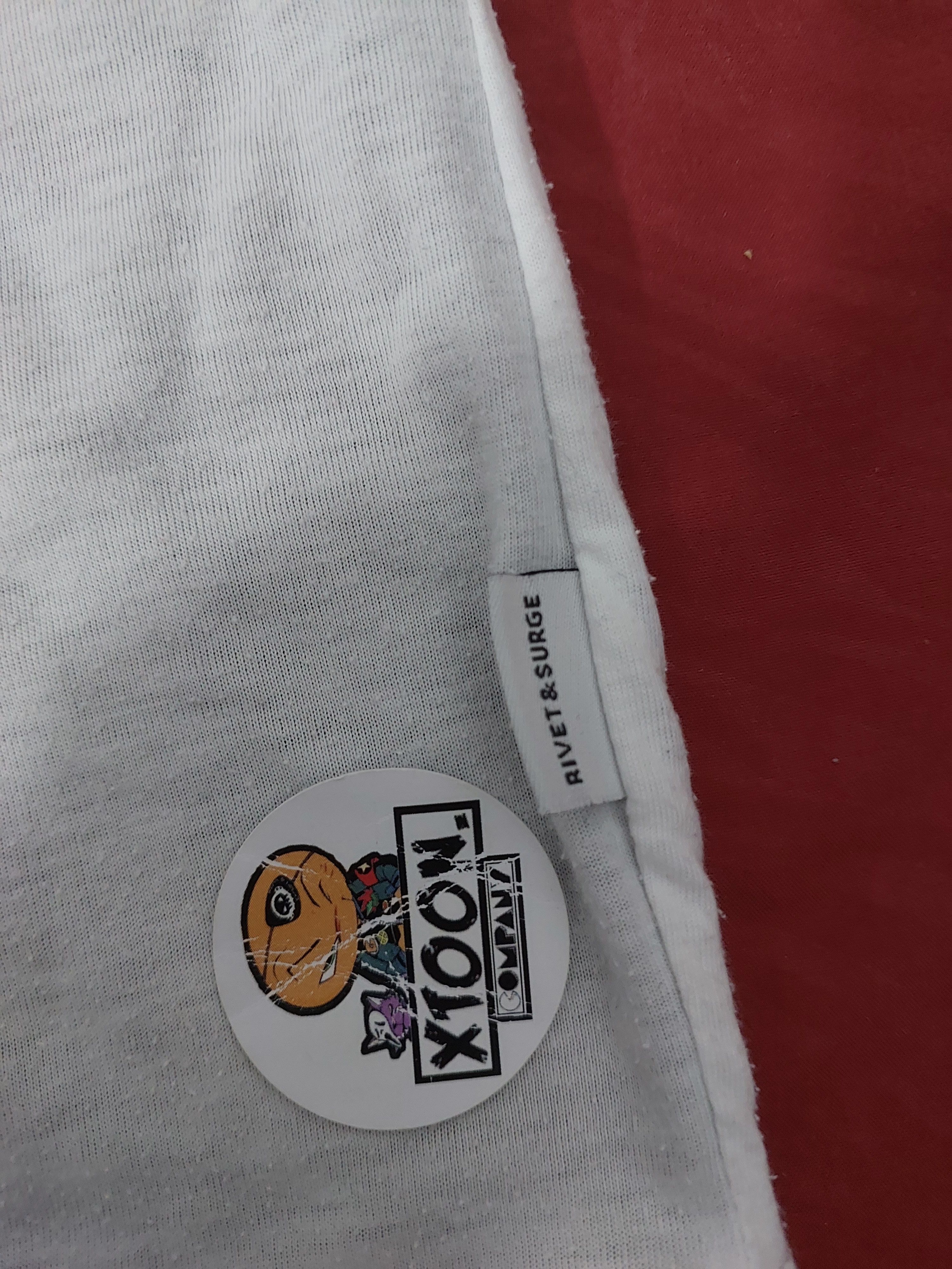 Anime RARE ONE PIECE ANIME TONY TONY CHOPPER REVERSIBLE T-SHIRT Size US L / EU 52-54 / 3 - 5 Thumbnail