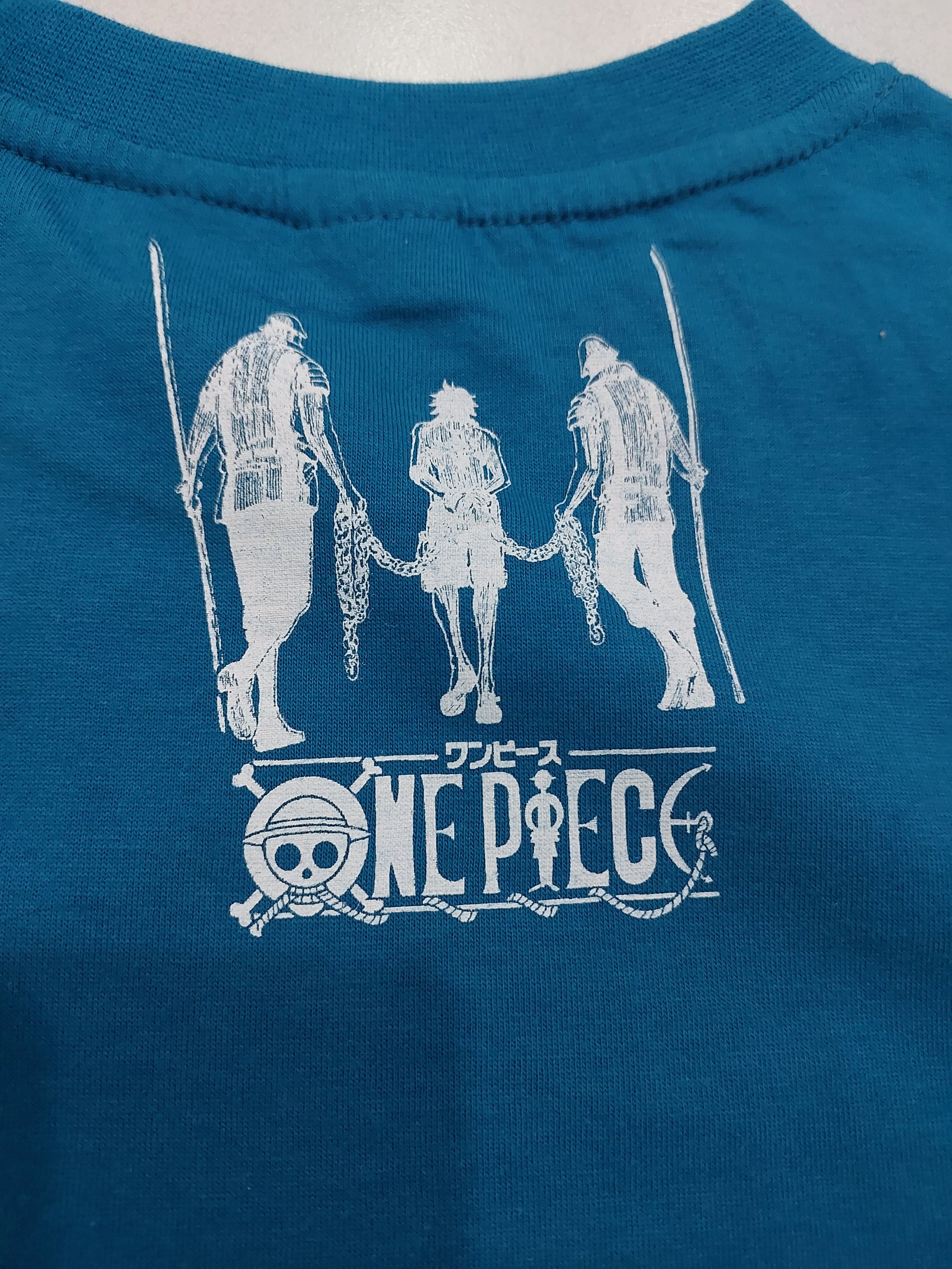 Anime VINTAGE ONE PIECE ANIME WEEKLY JUMP T SHIRT Size US S / EU 44-46 / 1 - 14 Thumbnail