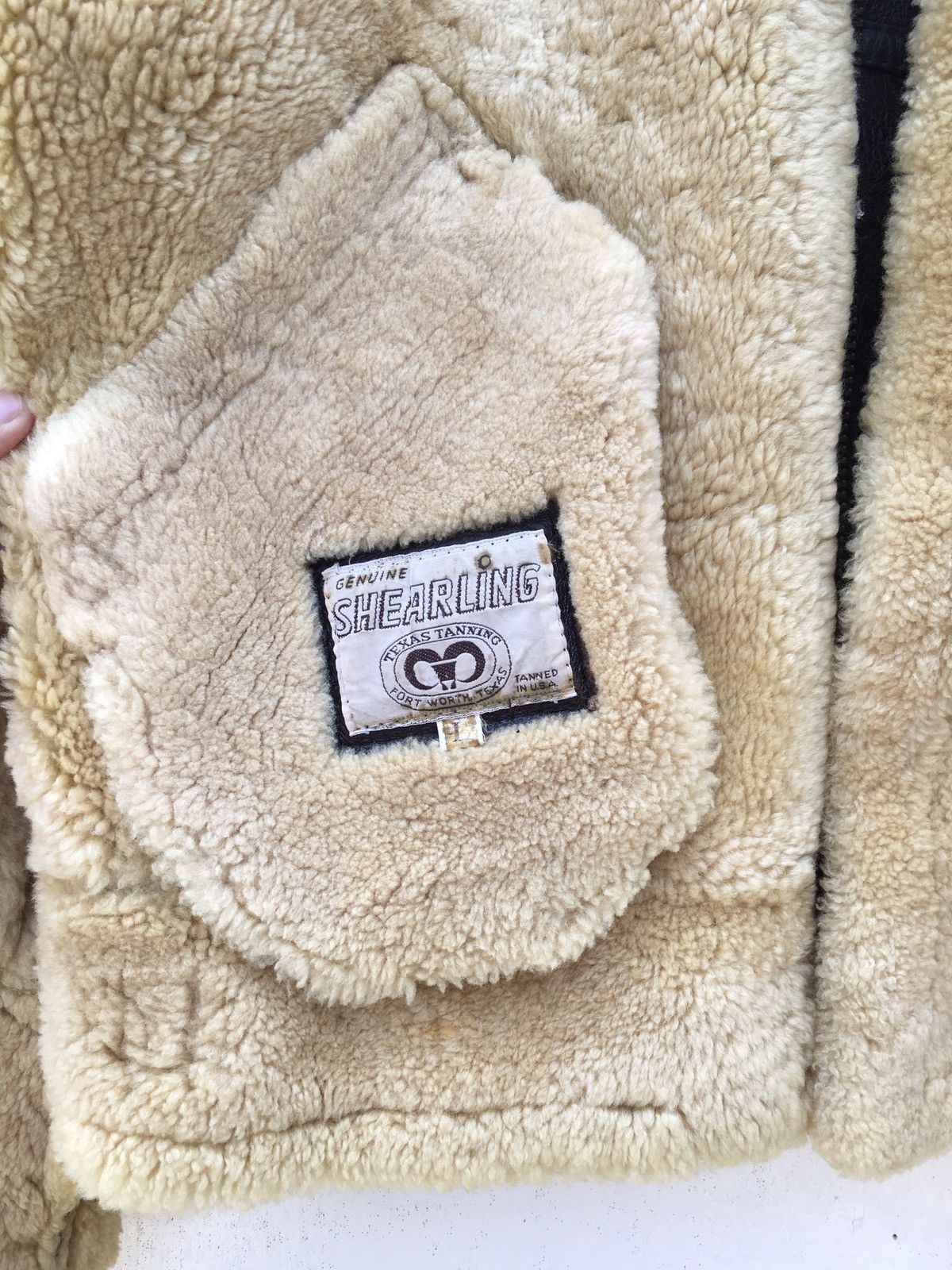 Vintage Vintage Genuine Shearling Brown Sheepskin Leather Jacket Size US L / EU 52-54 / 3 - 16 Thumbnail