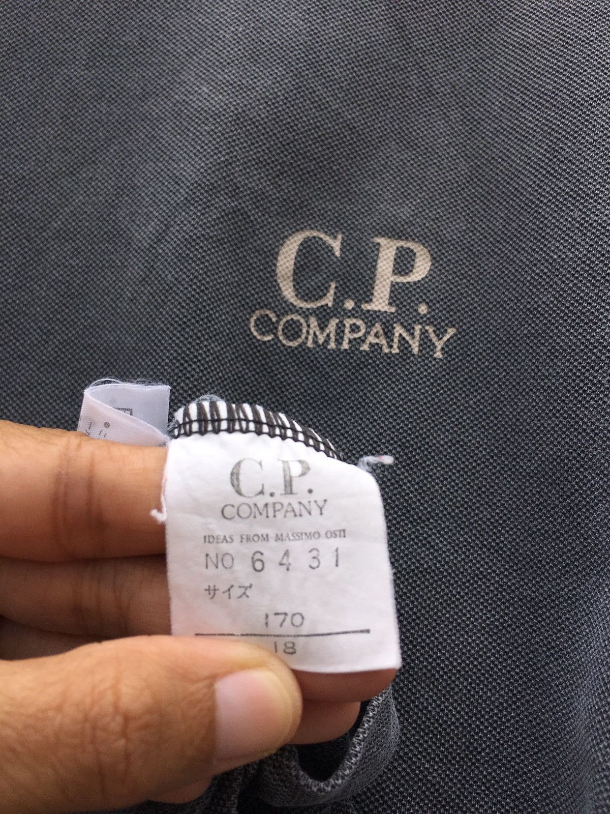 C.P. Company Vintage C.P Company Floral Sleeves Rare Design Tshirt Size US M / EU 48-50 / 2 - 14 Thumbnail