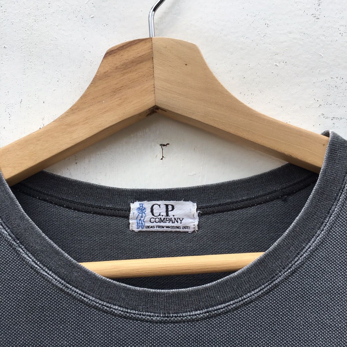 C.P. Company Vintage C.P Company Floral Sleeves Rare Design Tshirt Size US M / EU 48-50 / 2 - 8 Thumbnail