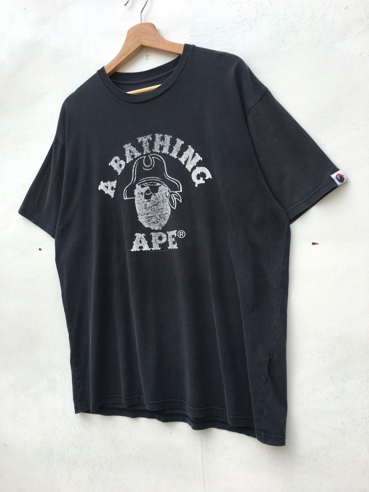 Bape Bape Pirate Store Tee Size US L / EU 52-54 / 3 - 4 Thumbnail