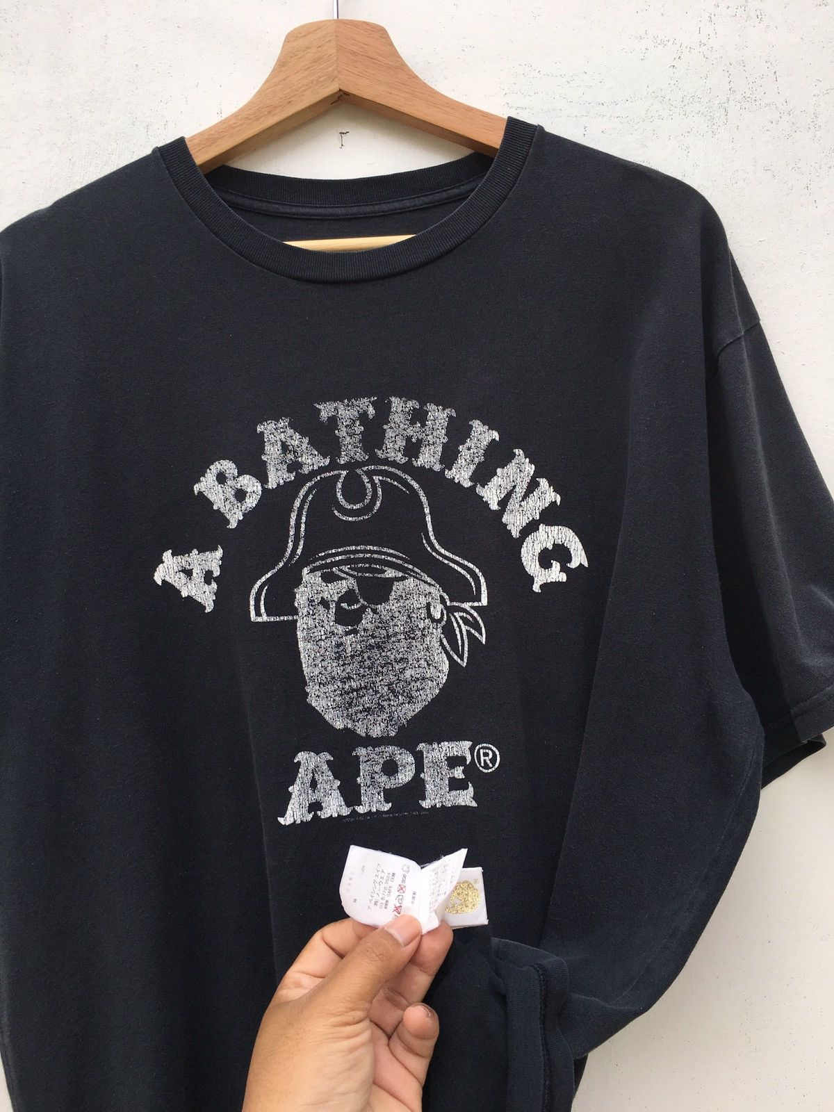 Bape Bape Pirate Store Tee Size US L / EU 52-54 / 3 - 10 Thumbnail