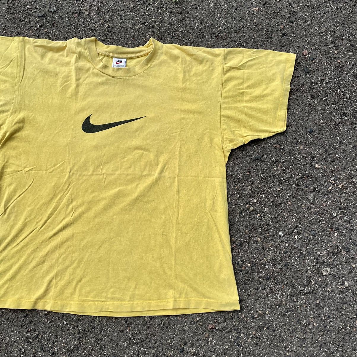 Vintage Vintage 90s Nike Swoosh Sun Faded Graphic Tee Streetwear XL Size US XL / EU 56 / 4 - 3 Thumbnail