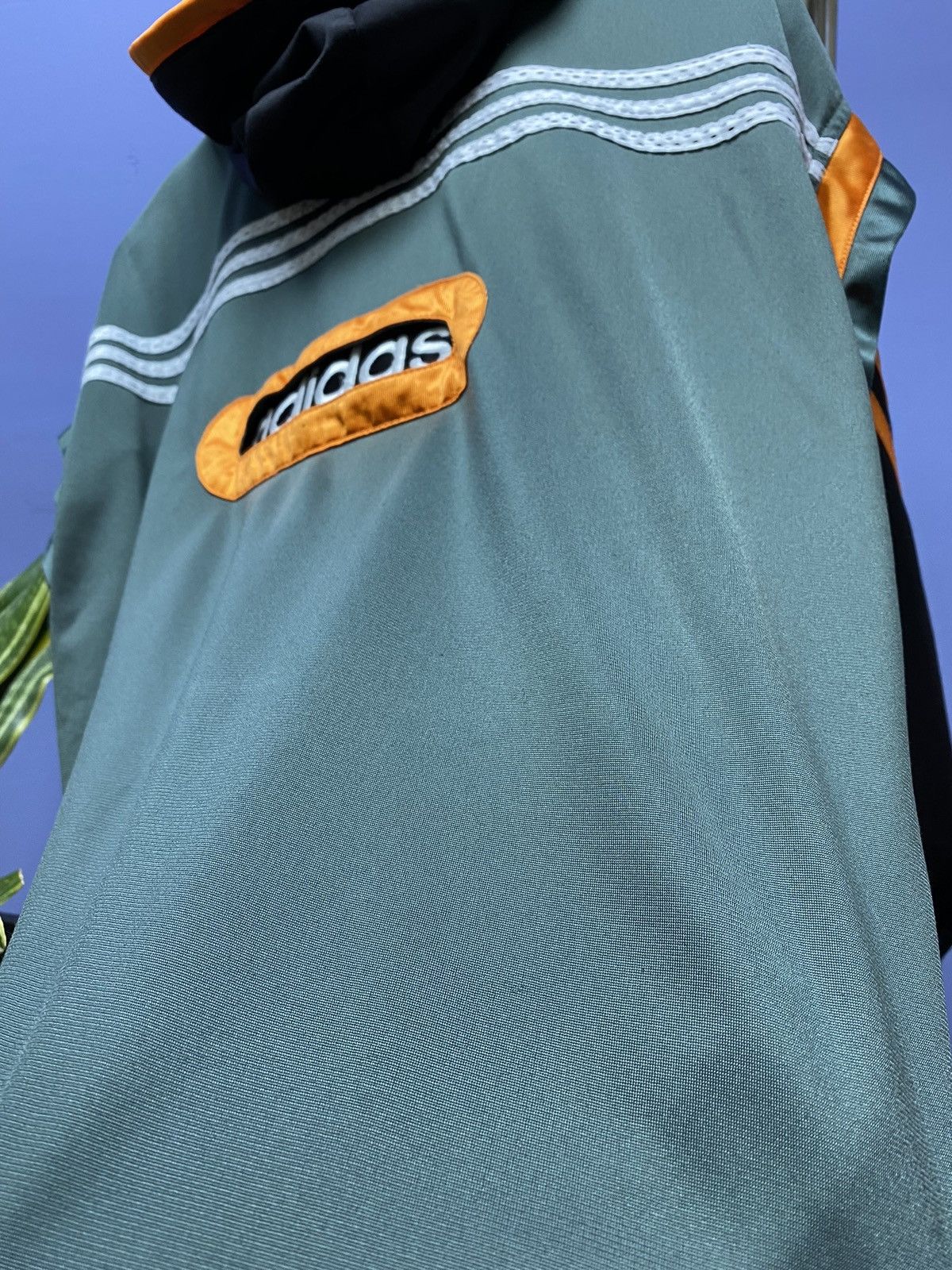Adidas × Vintage Vintage Adidas Streetball Track Jacket Warm Up Jersey NBA Size US M / EU 48-50 / 2 - 21 Thumbnail