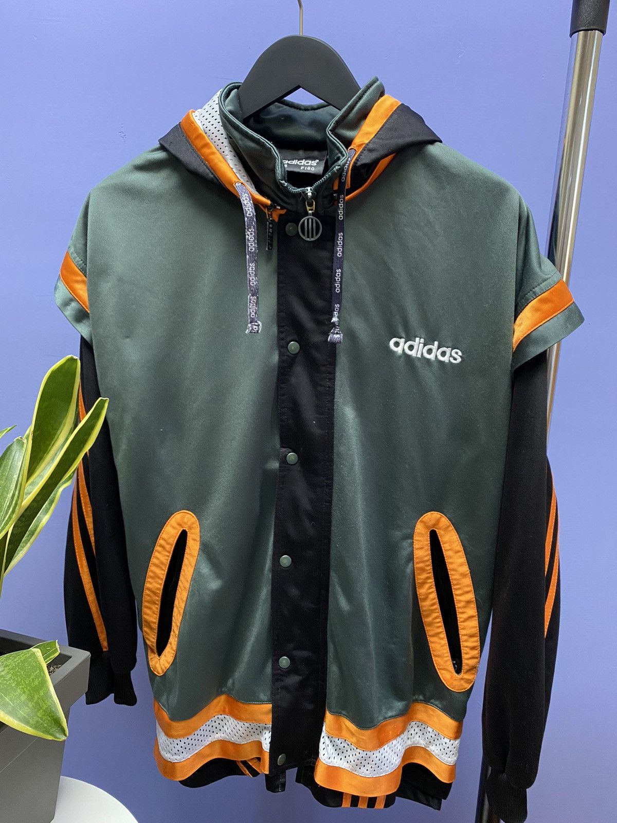 Adidas × Vintage Vintage Adidas Streetball Track Jacket Warm Up Jersey NBA Size US M / EU 48-50 / 2 - 3 Thumbnail