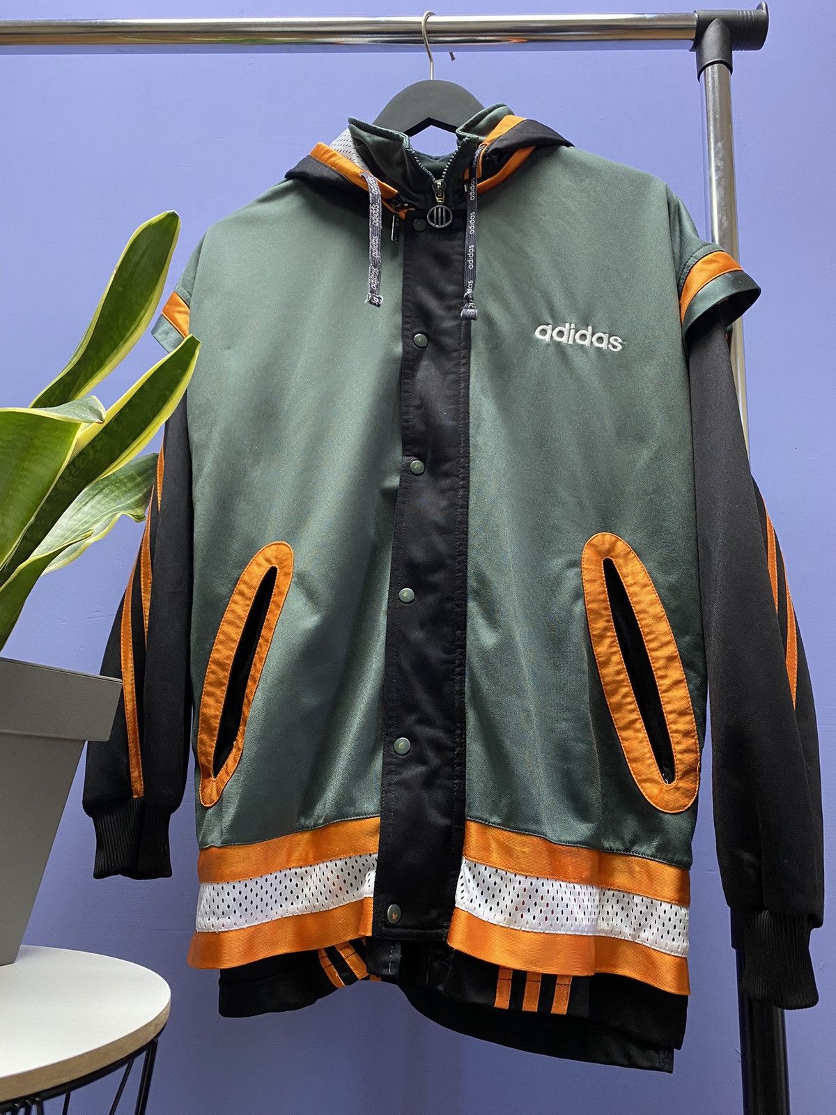 Adidas × Vintage Vintage Adidas Streetball Track Jacket Warm Up Jersey NBA Size US M / EU 48-50 / 2 - 2 Thumbnail