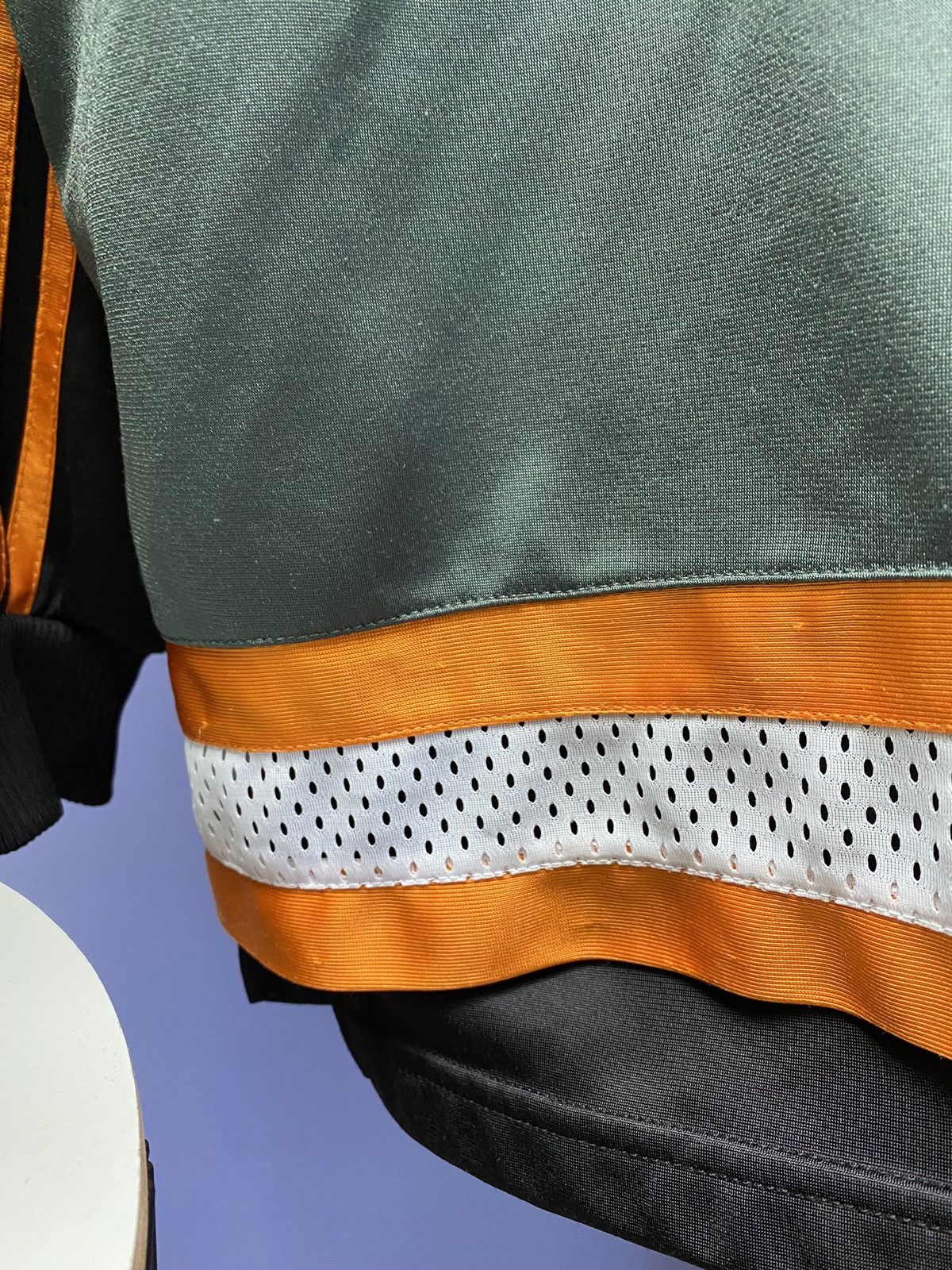 Adidas × Vintage Vintage Adidas Streetball Track Jacket Warm Up Jersey NBA Size US M / EU 48-50 / 2 - 19 Thumbnail