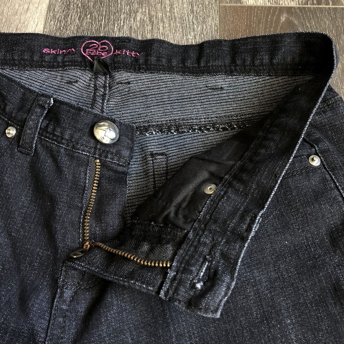 Bebe Vintage Y2K Bebe Rhinestone Stud Low Rise Black Denim Jeans Size 30" / US 8 / IT 44 - 7 Thumbnail