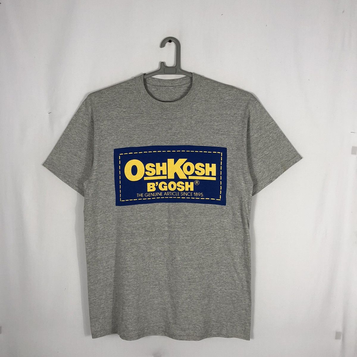 Japanese Brand × Oshkosh × Vintage Vintage OSH KOSH Big Spellout Box Logo Tee Size US L / EU 52-54 / 3 - 1 Thumbnail
