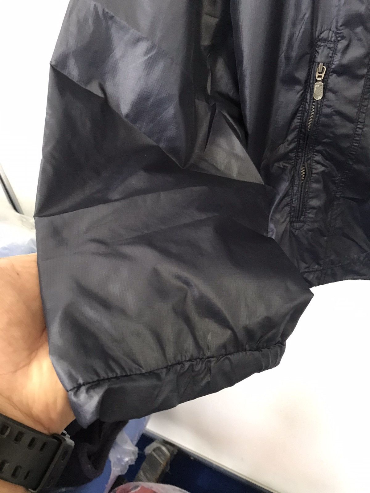 Uniqlo Uniqlo Windbreaker Size US L / EU 52-54 / 3 - 9 Thumbnail