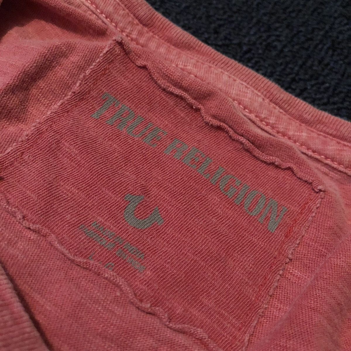 True Religion Vintage Y2K True Religion Football 02 Flag Washed Tee Shirt Size US L / EU 52-54 / 3 - 7 Thumbnail