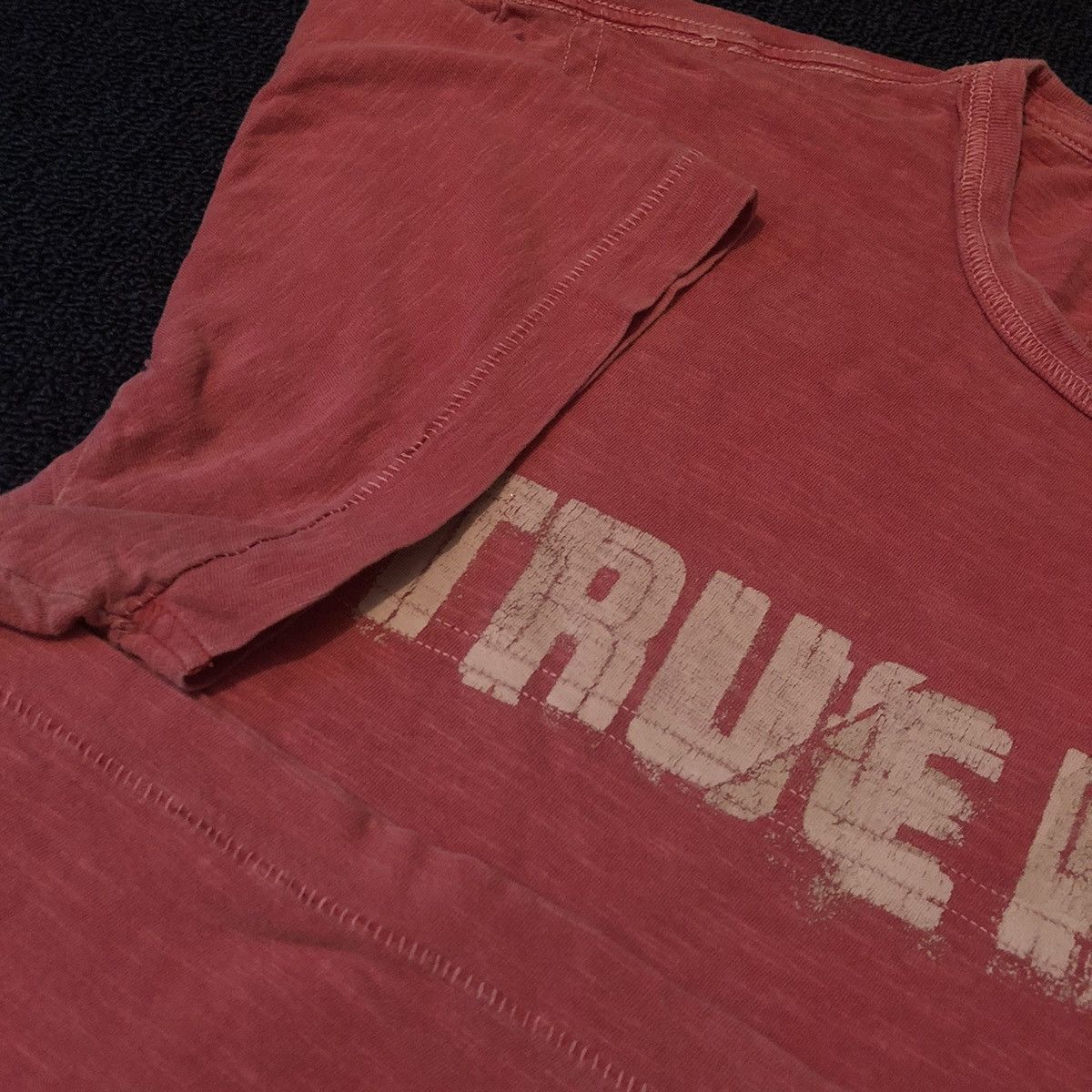 True Religion Vintage Y2K True Religion Football 02 Flag Washed Tee Shirt Size US L / EU 52-54 / 3 - 8 Thumbnail