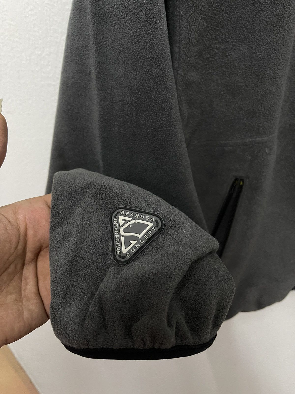 Japanese Brand × Vintage vintage American Bear Usa Zipper Sweatshirt Small Logo Size US M / EU 48-50 / 2 - 5 Thumbnail