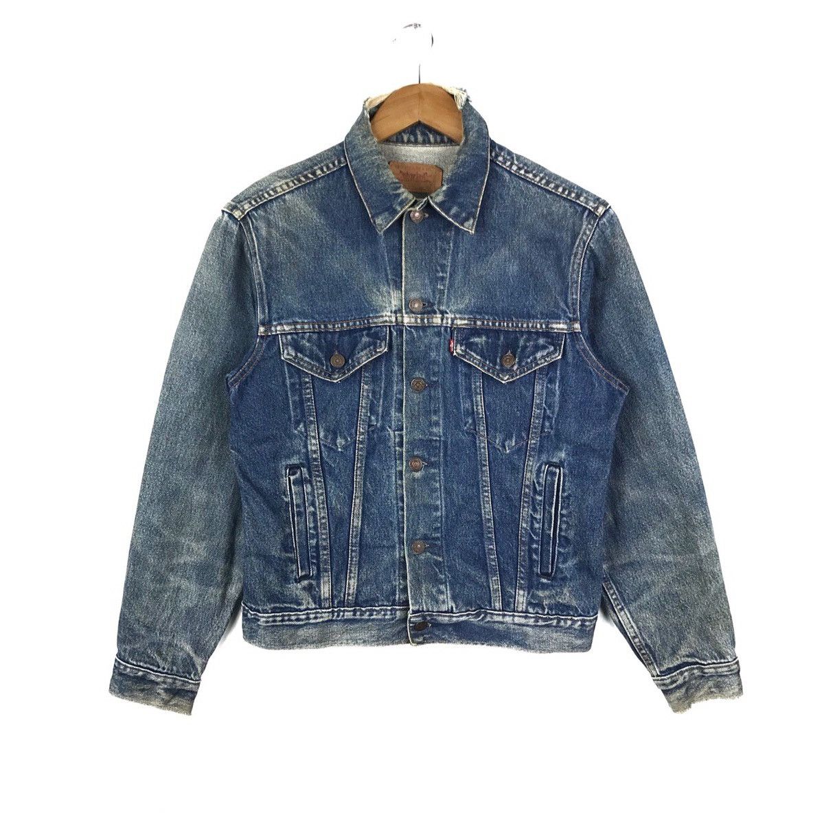 Levi's × Levi's Vintage Clothing Vintage Levi’s Distressed Trucker Denim Jacket Size US S / EU 44-46 / 1 - 1 Thumbnail