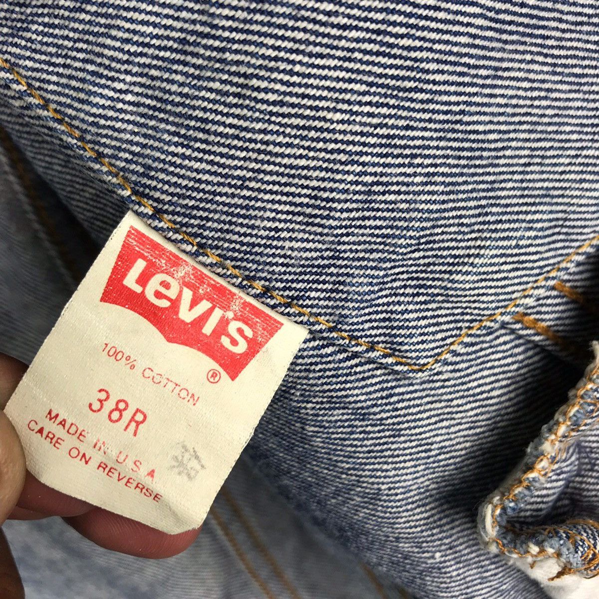 Levi's × Levi's Vintage Clothing Vintage Levi’s Distressed Trucker Denim Jacket Size US S / EU 44-46 / 1 - 8 Thumbnail