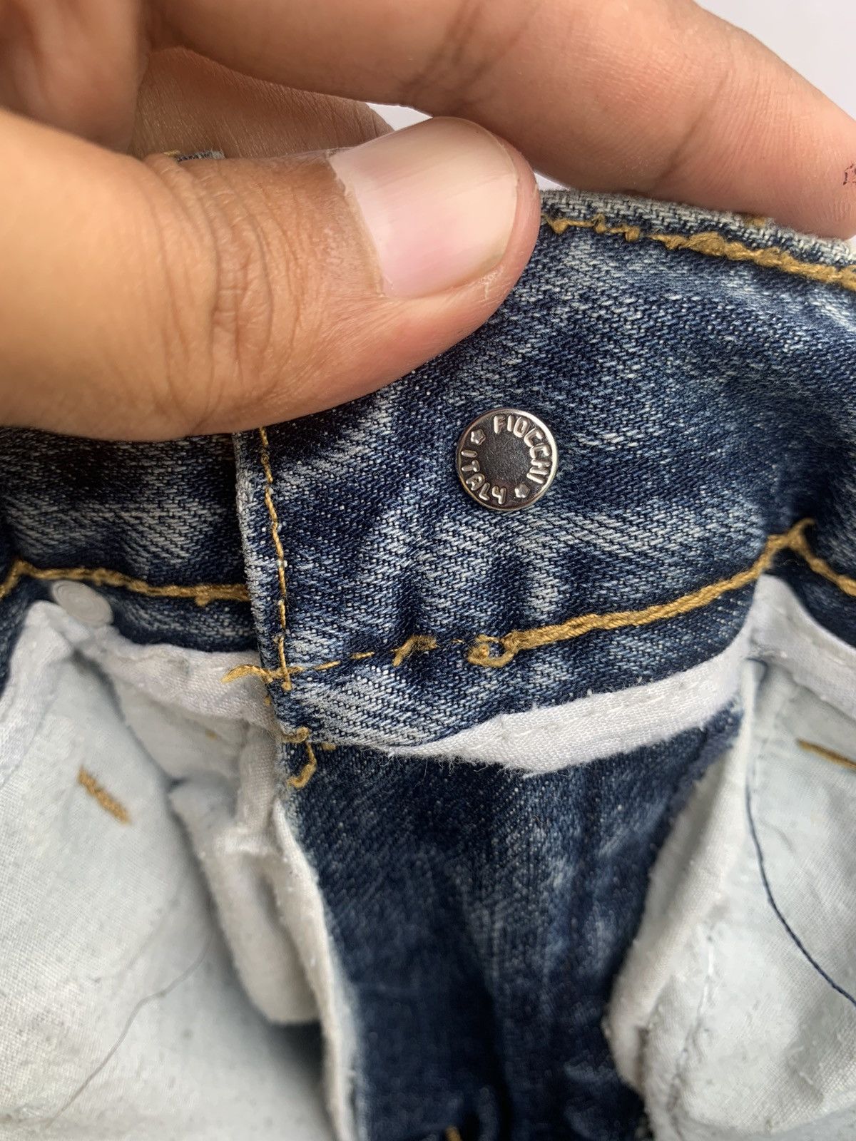 Dolce & Gabbana D&G Distressed Denim Size US 30 / EU 46 - 11 Thumbnail