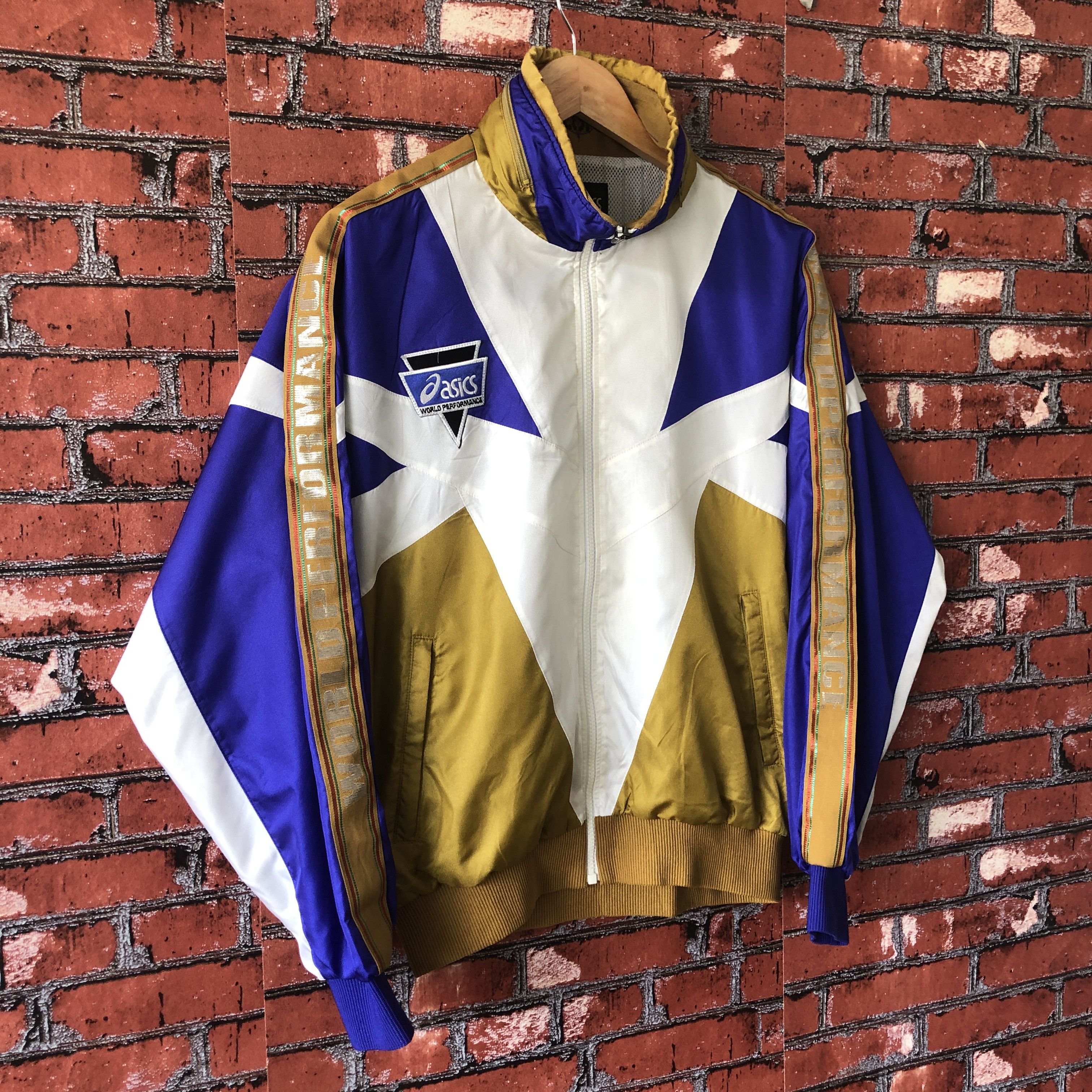 Asics Vintage Asics World Performance Light Jacket Japan L Fit M Size US M / EU 48-50 / 2 - 9 Thumbnail