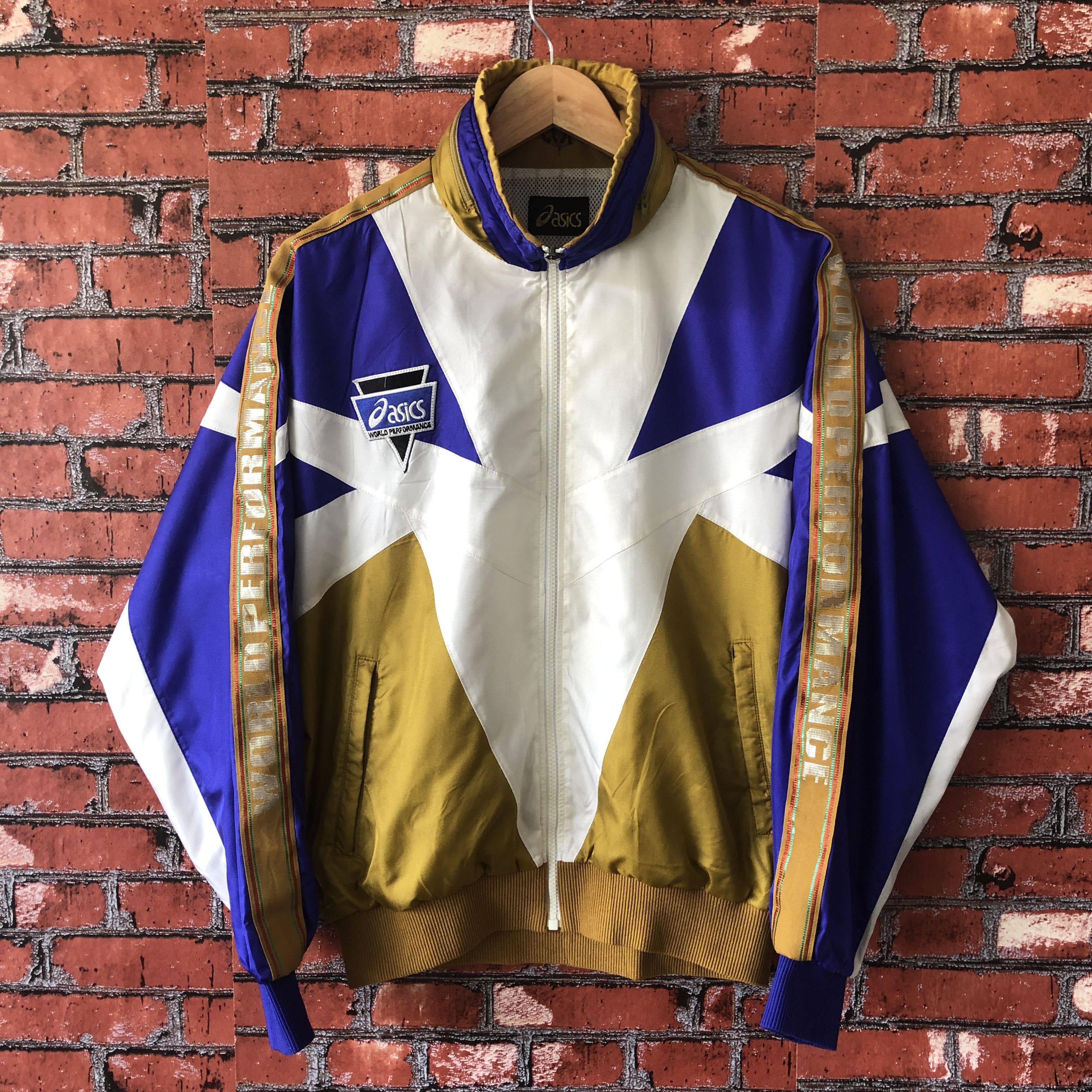 Asics Vintage Asics World Performance Light Jacket Japan L Fit M Size US M / EU 48-50 / 2 - 13 Thumbnail