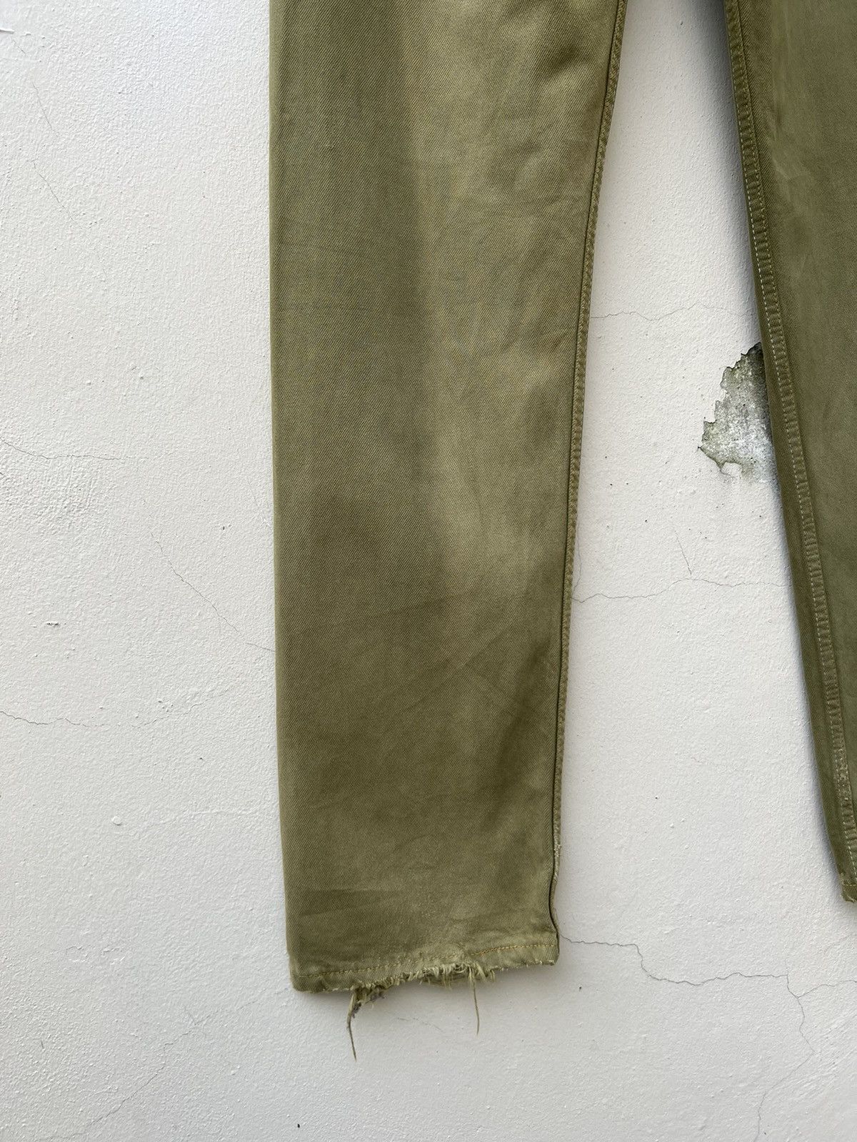 Levi's Vintage 1999 Levi’s 501 Sun Fade Olive Green Denim Jeans Size US 31 - 13 Thumbnail