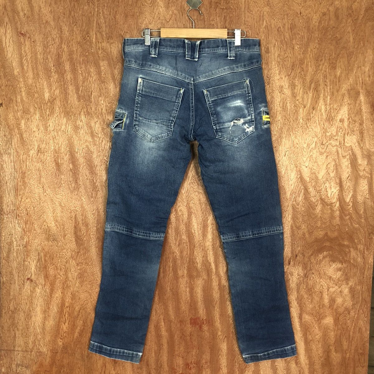 Japanese Brand DLL Torachi Blue distressed Multipocket Cargo Jeans #2124 Size US 32 / EU 48 - 10 Thumbnail