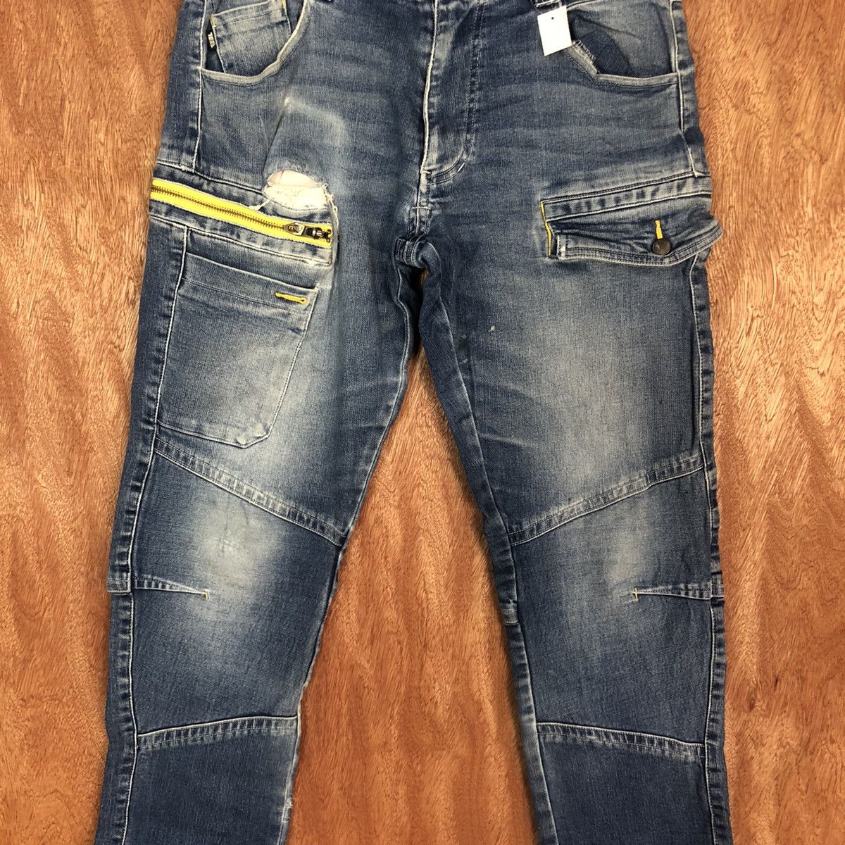 Japanese Brand DLL Torachi Blue distressed Multipocket Cargo Jeans #2124 Size US 32 / EU 48 - 4 Thumbnail