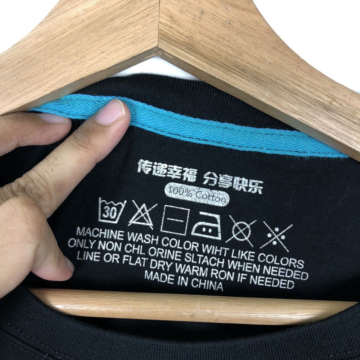 Japanese Brand VINTAGE MINION CARTOON NETWORK BIG LOGO TEE Size US L / EU 52-54 / 3 - 8 Thumbnail