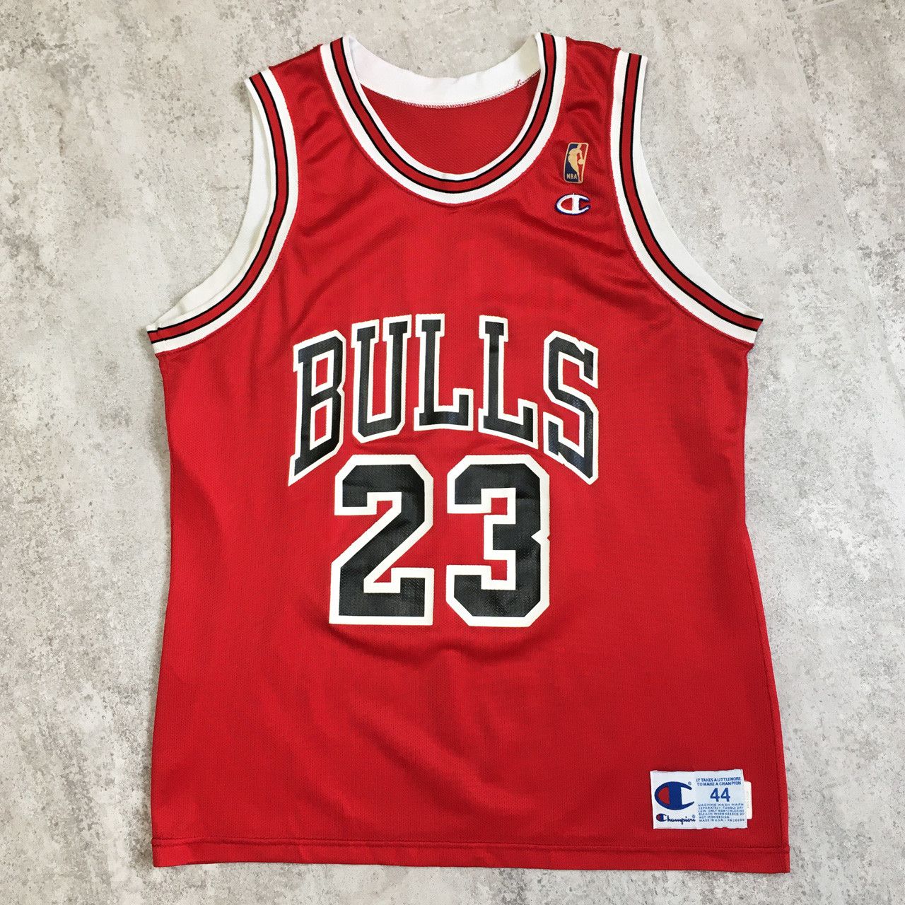 Champion × NBA × Vintage VTG Michael Jordan Chicago Bulls CHAMPION JERSEY Size US L / EU 52-54 / 3 - 1 Thumbnail