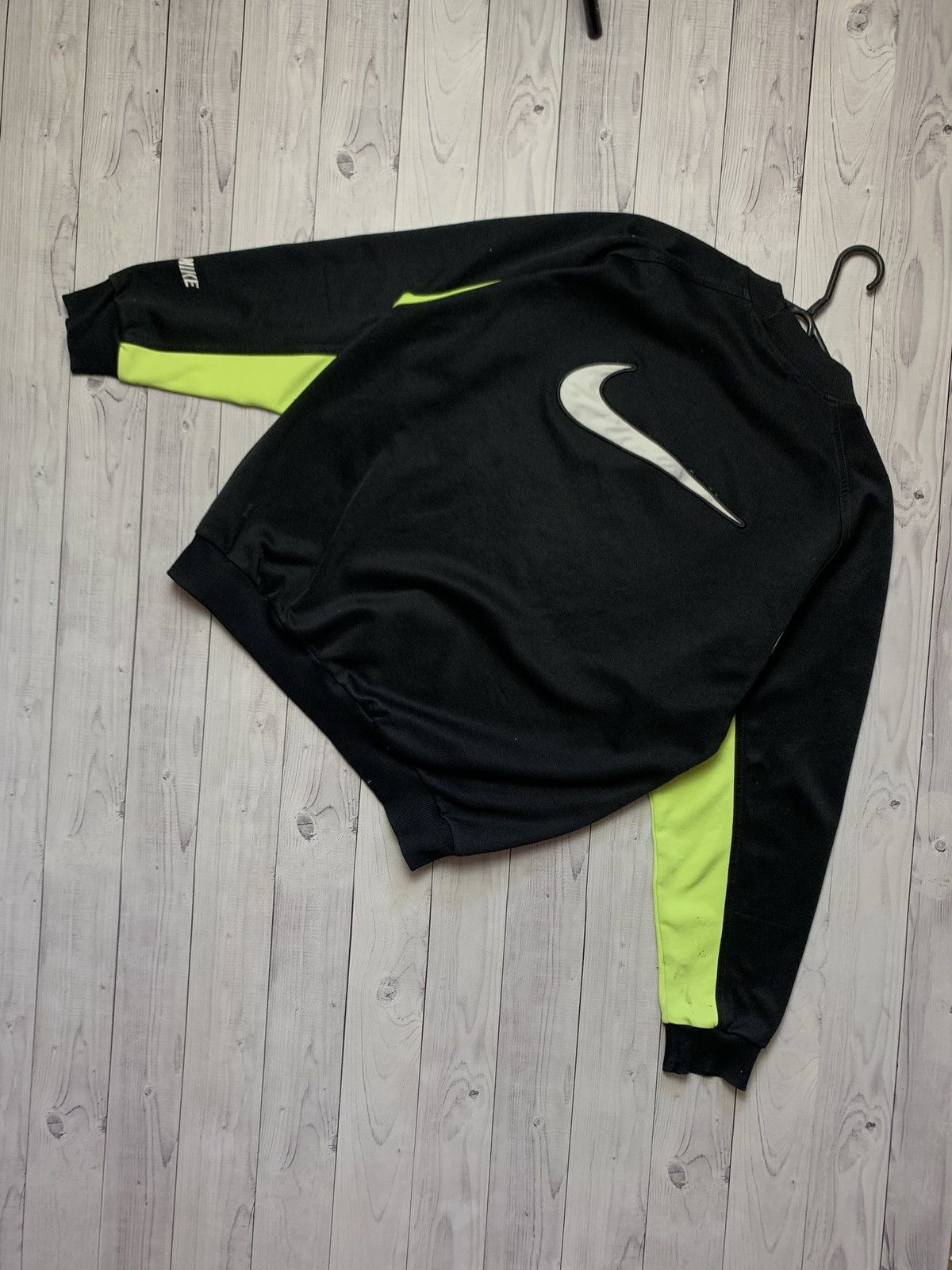 Nike × Vintage Vintage sweatshirt Nike Borussia Dortmund central logo big Size US M / EU 48-50 / 2 - 2 Thumbnail
