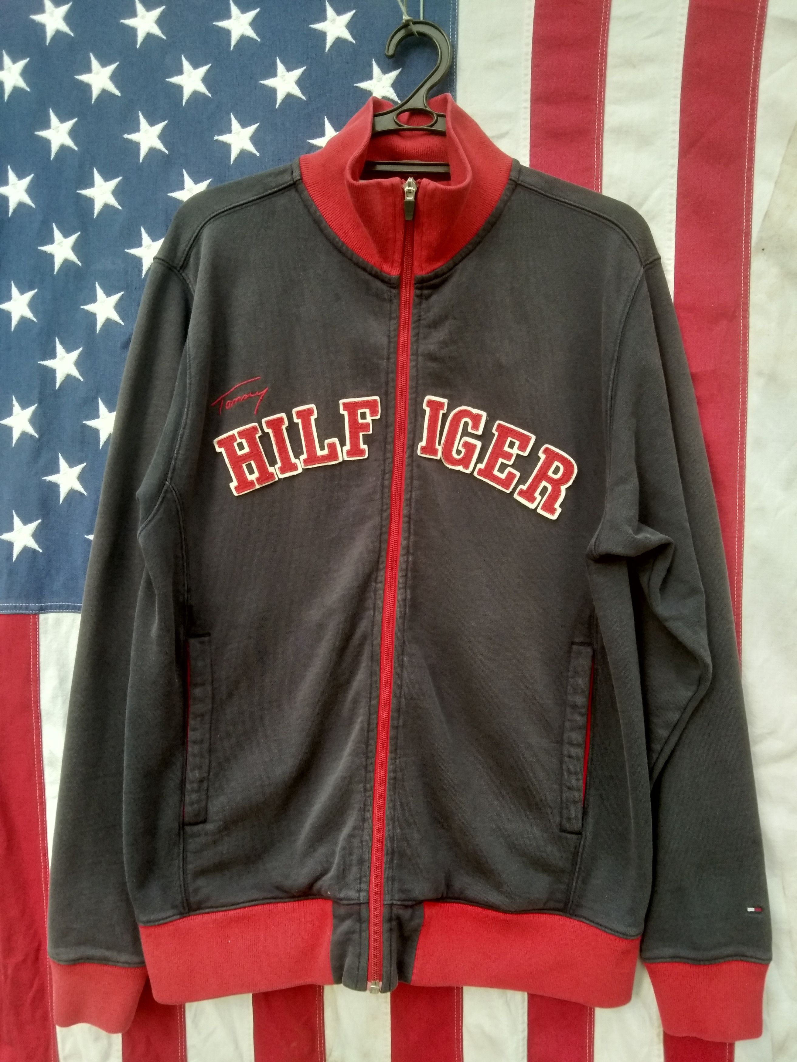 Tommy Hilfiger × Vintage VINTAGE TOMMY HILFIGER ZIPPER JACKET Size US L / EU 52-54 / 3 - 1 Thumbnail