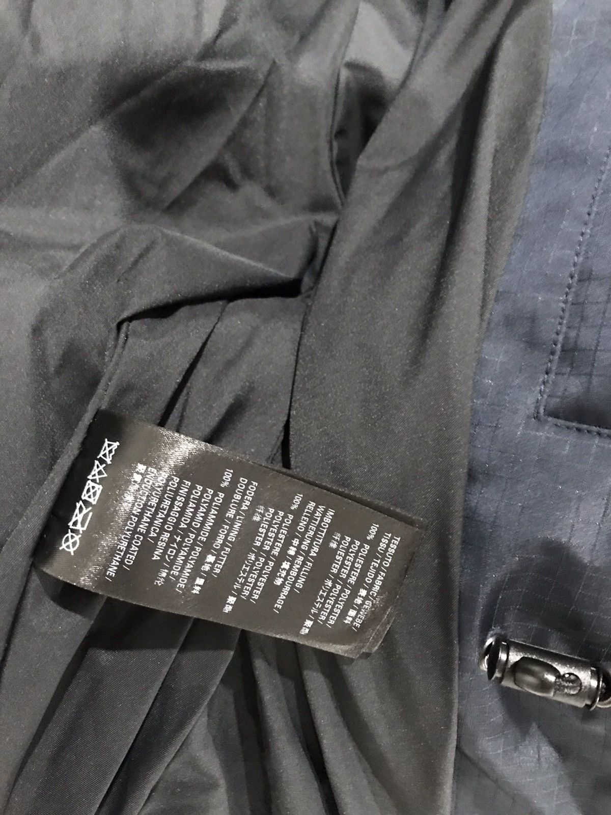 Balenciaga Balenciaga incognito parka. 44/S. $3000 Size US S / EU 44-46 / 1 - 9 Thumbnail