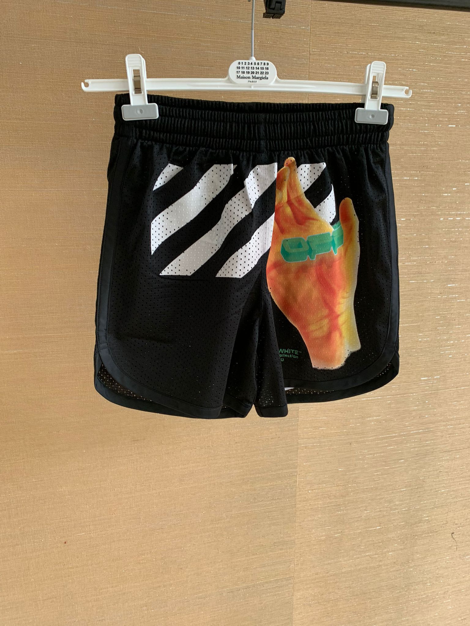 Off-White Hand Print Logo Mesh Shorts Size US 28 / EU 44 - 5 Thumbnail