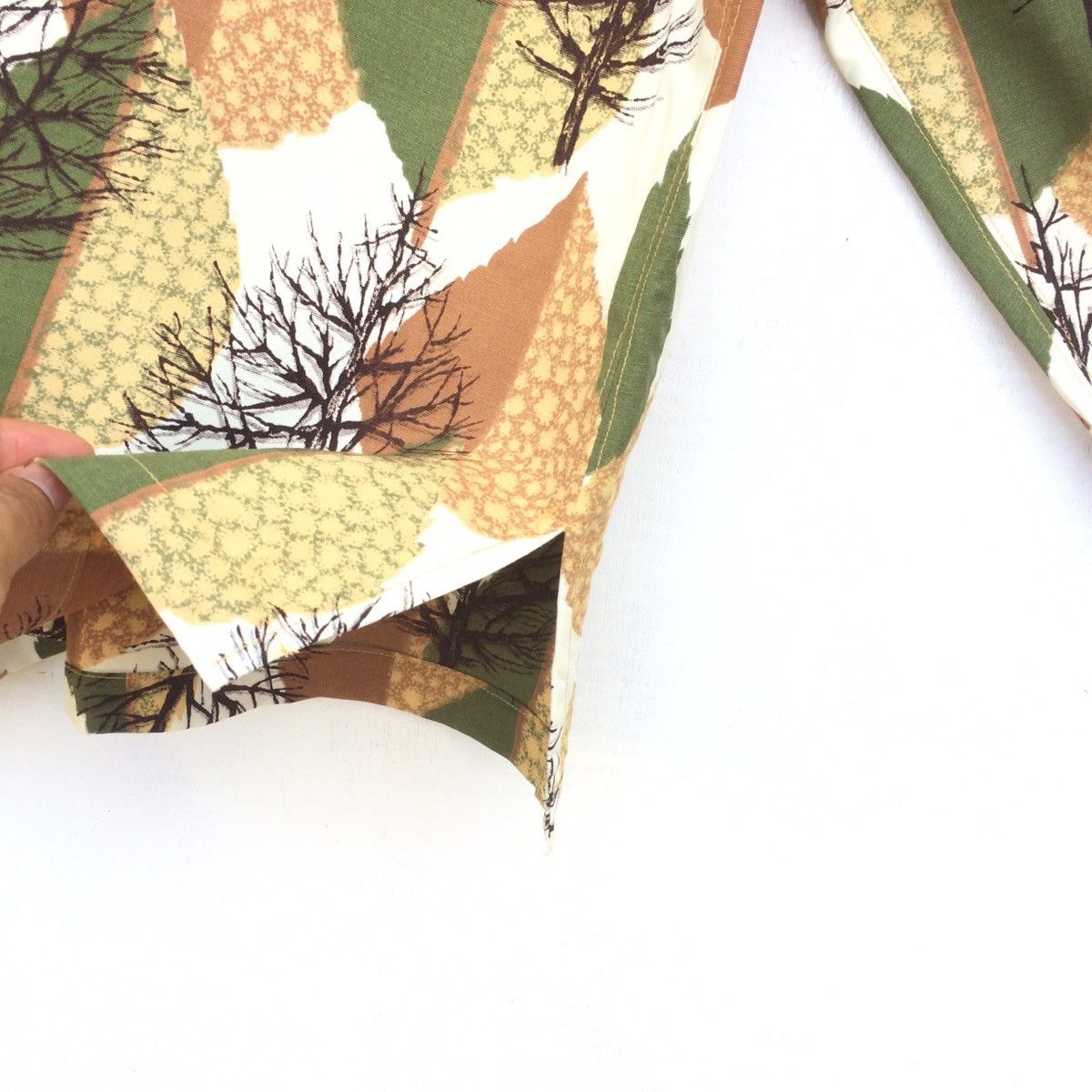 Designer × Japanese Brand Rare Art Tree Abstract Japanese Brand Pocket zipper Size US L / EU 52-54 / 3 - 8 Thumbnail