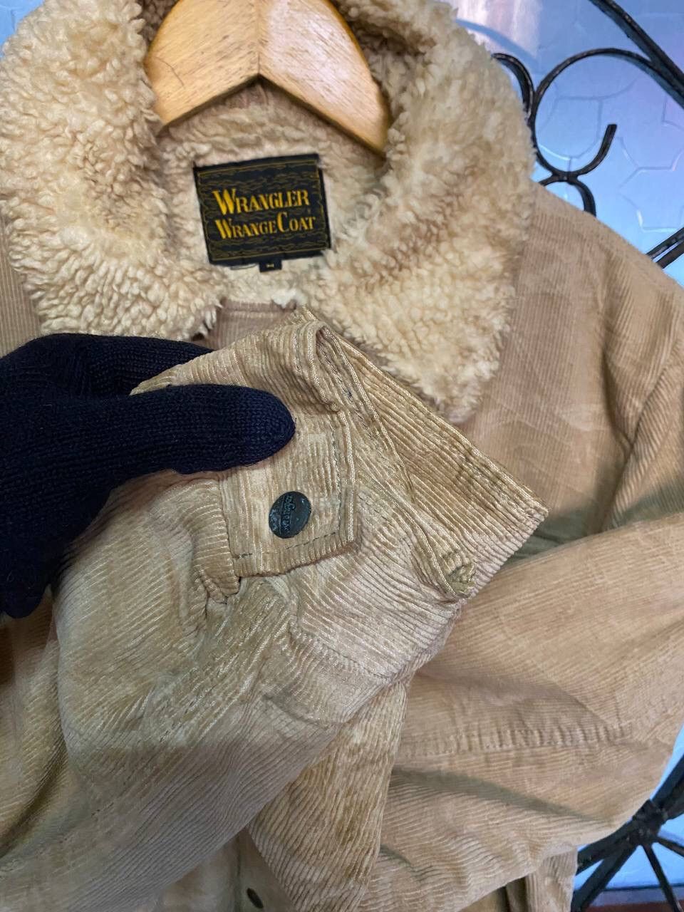 Vintage Vintage Wrangler Corduroy Sherpa Wrange Coat Size US M / EU 48-50 / 2 - 12 Thumbnail