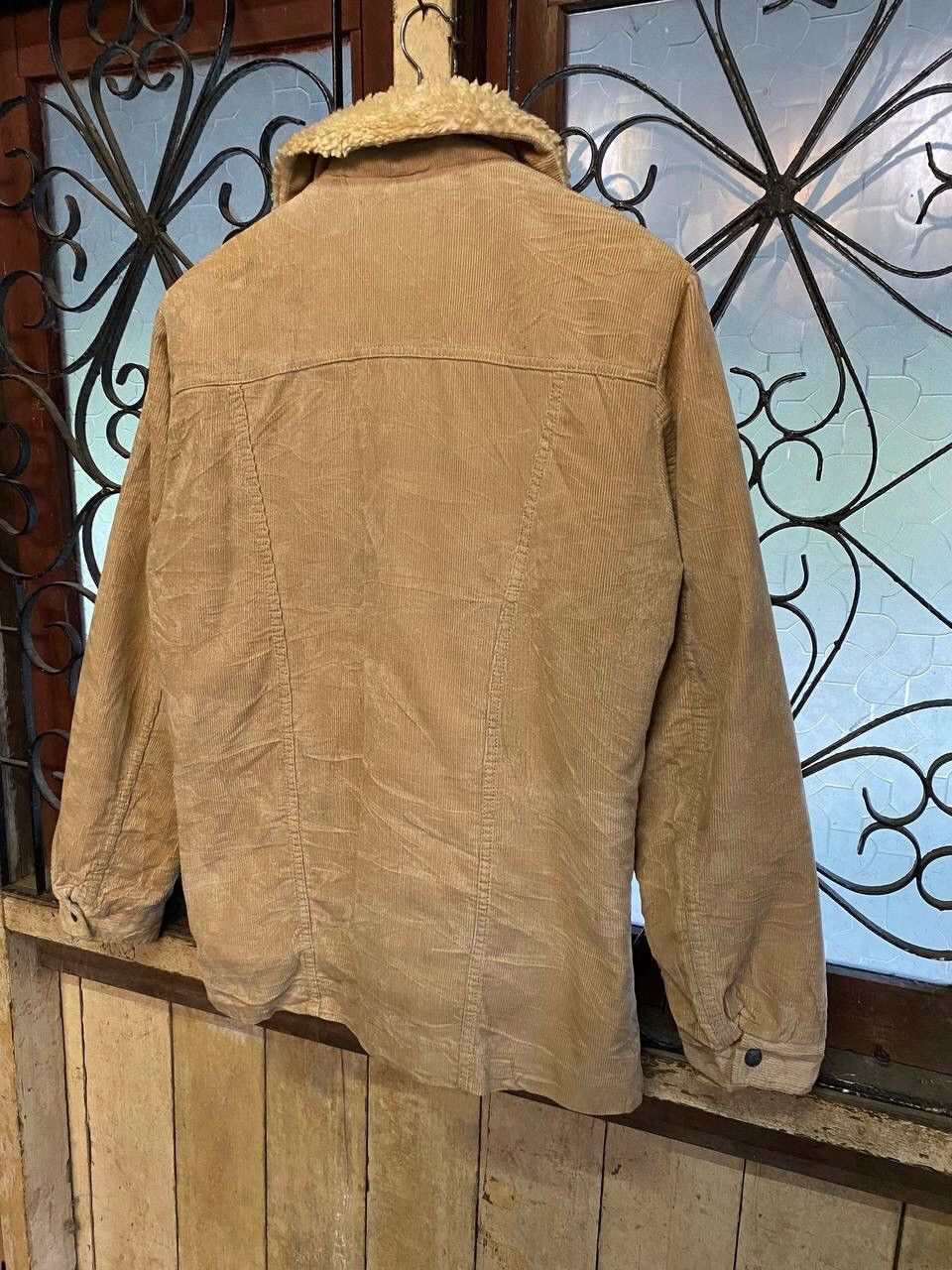 Vintage Vintage Wrangler Corduroy Sherpa Wrange Coat Size US M / EU 48-50 / 2 - 8 Thumbnail