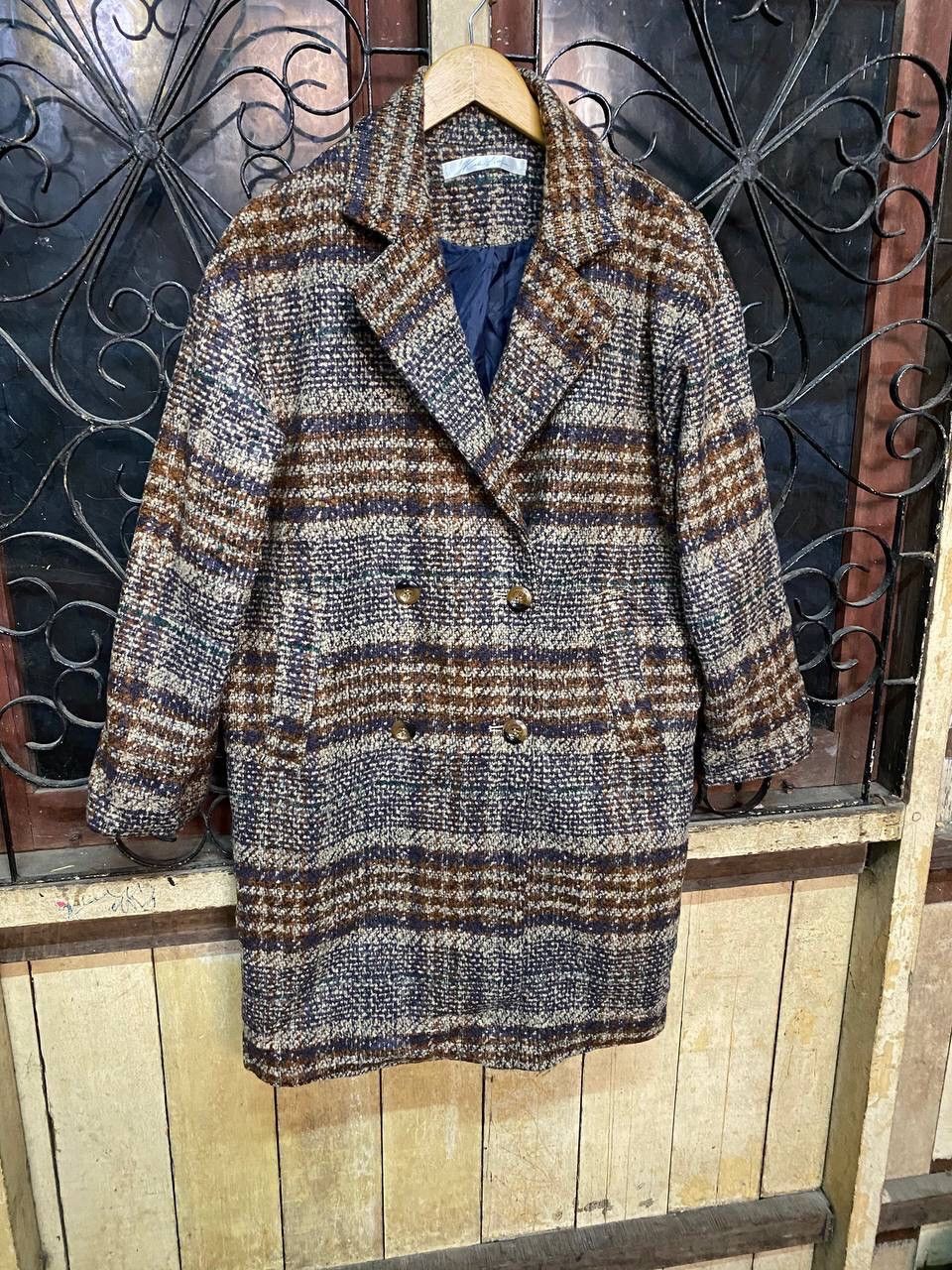Japanese Brand Vintage Kobe Lettuce Double Breast Checked Wool Coat Size US L / EU 52-54 / 3 - 4 Thumbnail
