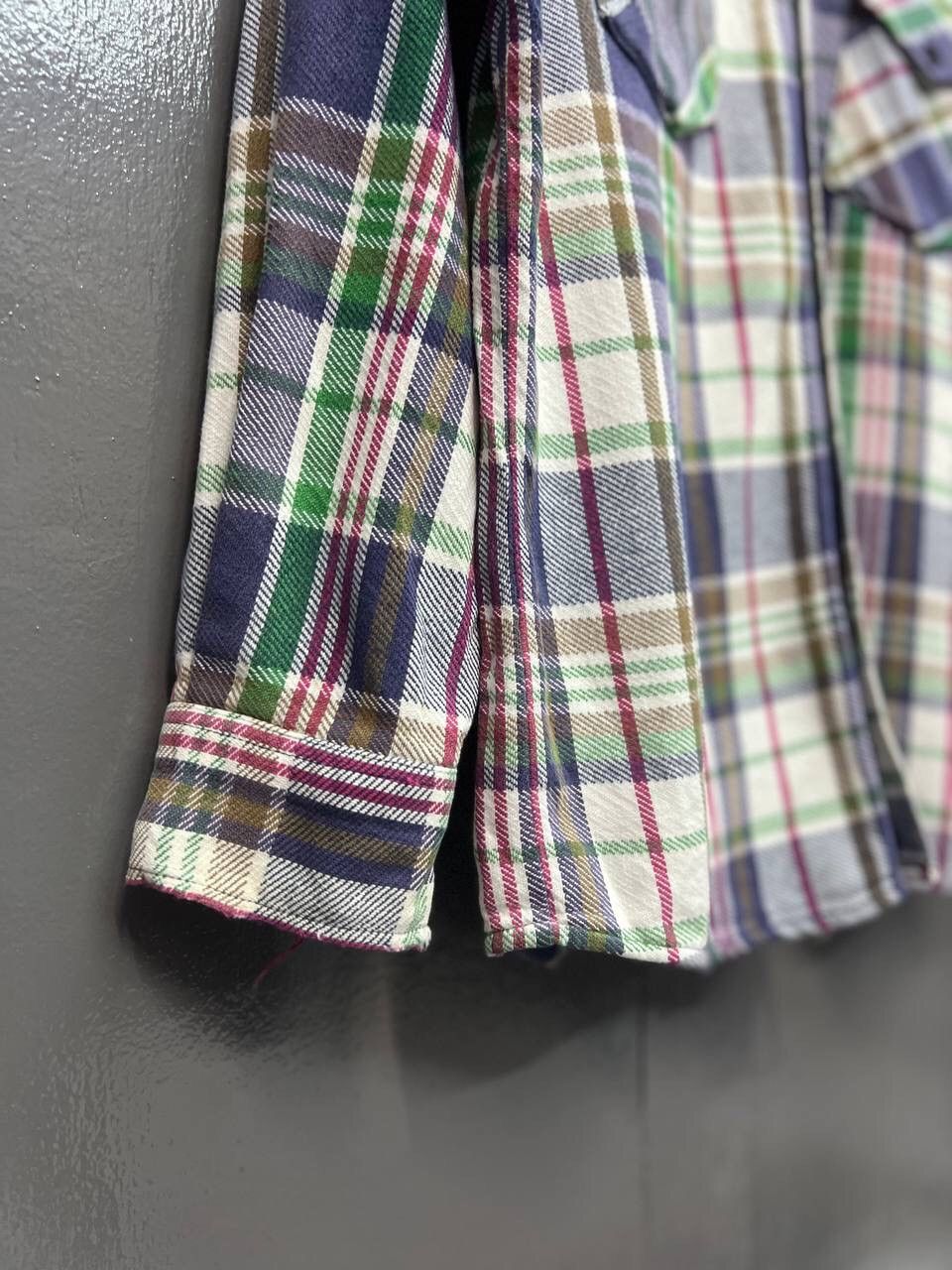 Levi's Vintage Clothing VINTAGE ALASKA LEVIS FINEST VACATIONLAND FLANNEL Size US L / EU 52-54 / 3 - 4 Thumbnail