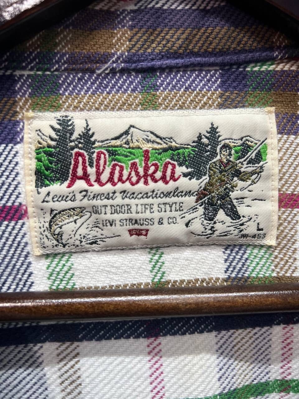 Levi's Vintage Clothing VINTAGE ALASKA LEVIS FINEST VACATIONLAND FLANNEL Size US L / EU 52-54 / 3 - 10 Thumbnail