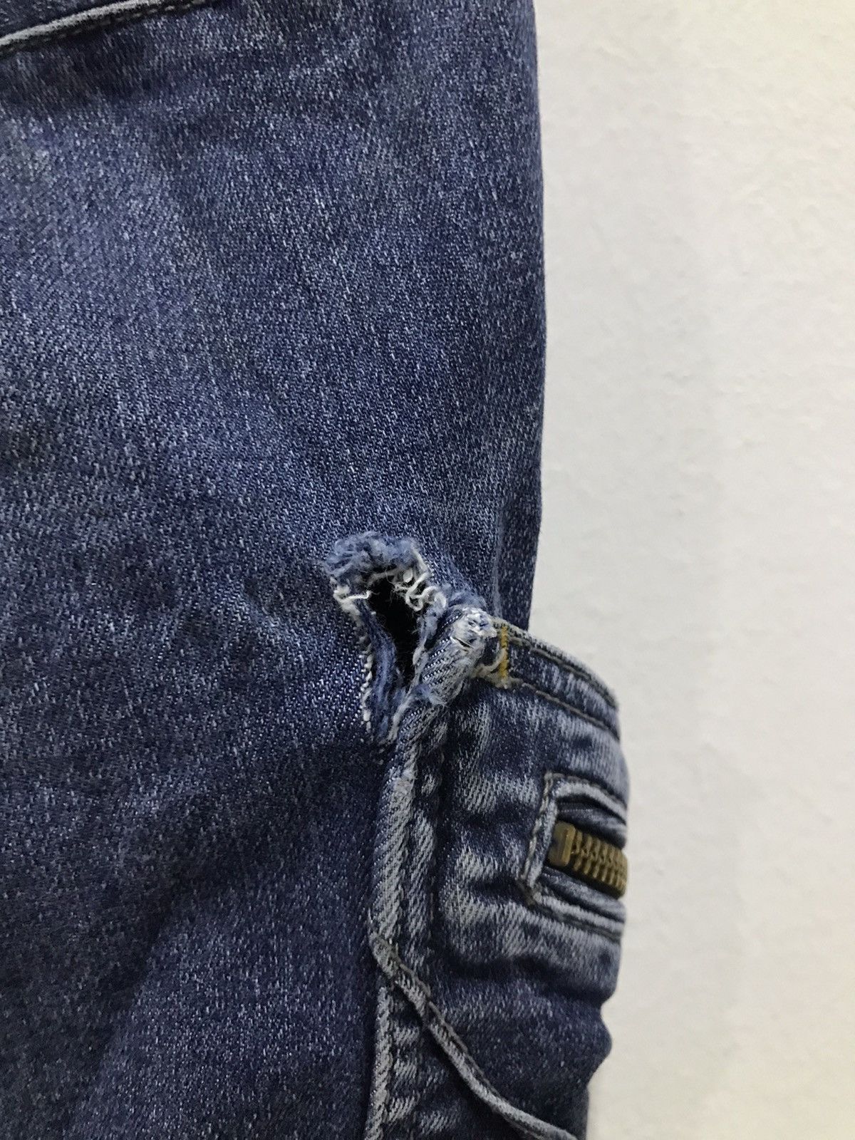 Japanese Brand Distressed TS Design multipocket cargo denim jean Size US 34 / EU 50 - 11 Thumbnail